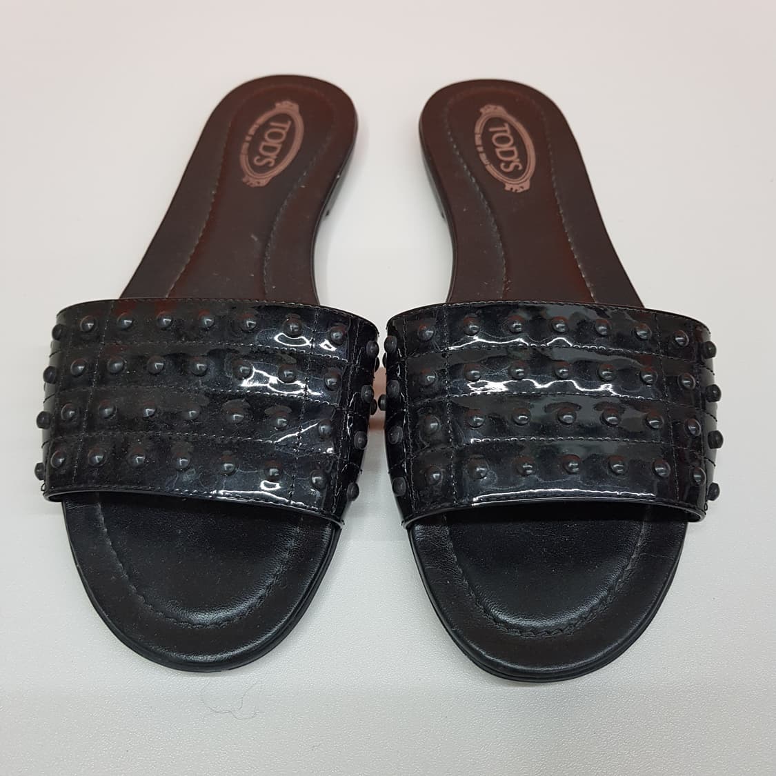 토즈 TODS 스터드 페이턴트 레더 슬라이드 샌들 36.5사이즈 상품이미지2