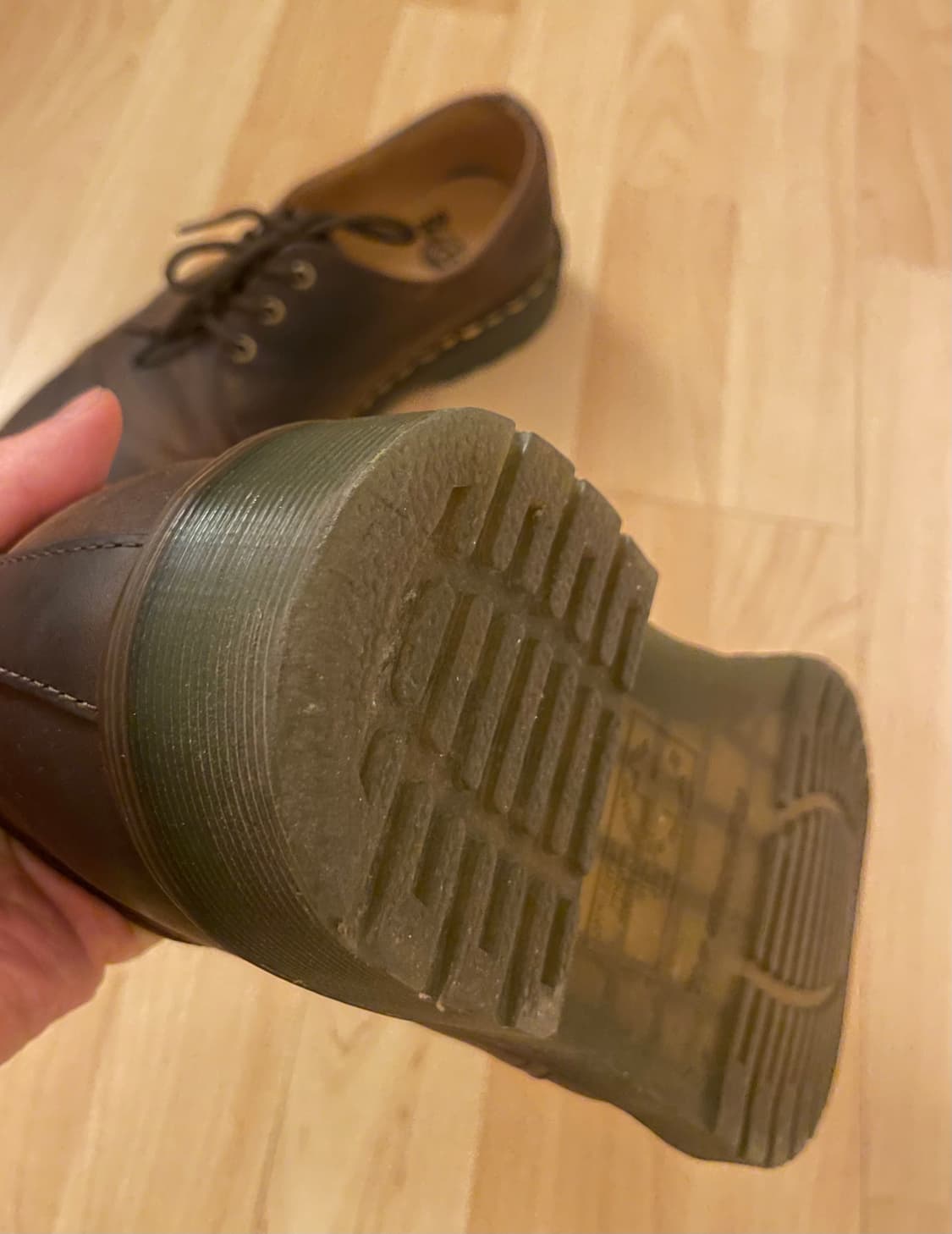 닥터마틴 크레이지 호스 270 상품이미지3