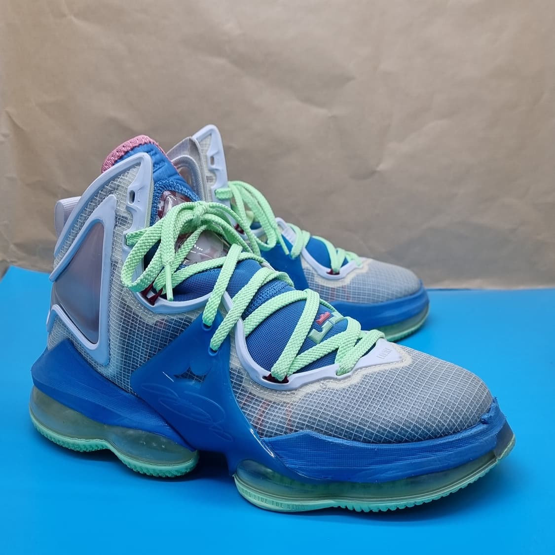 나이키 르브론19 농구화 250 상품이미지1