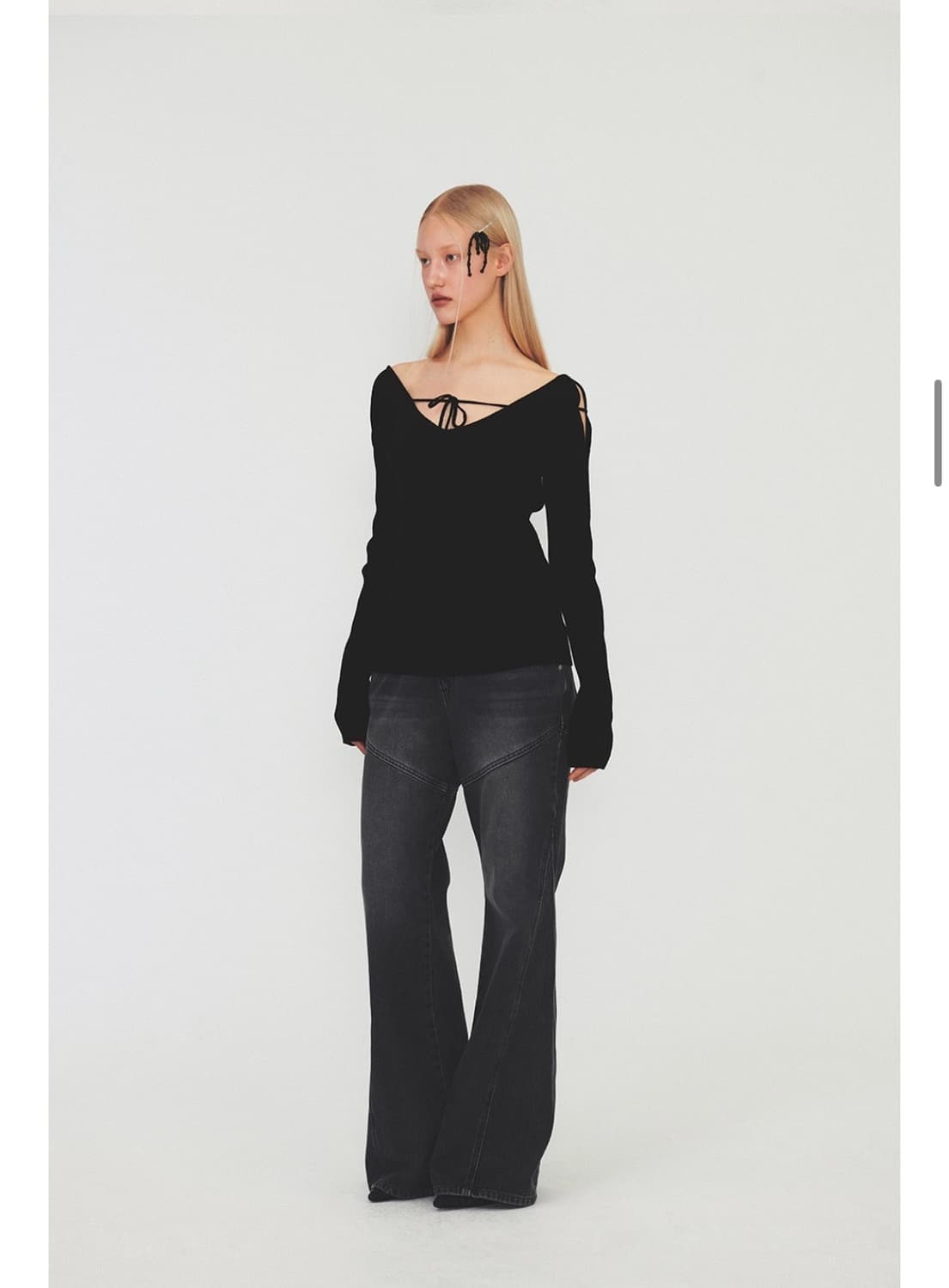 다이애그널 V NECK STRAP KNIT (ivory) 상품이미지4