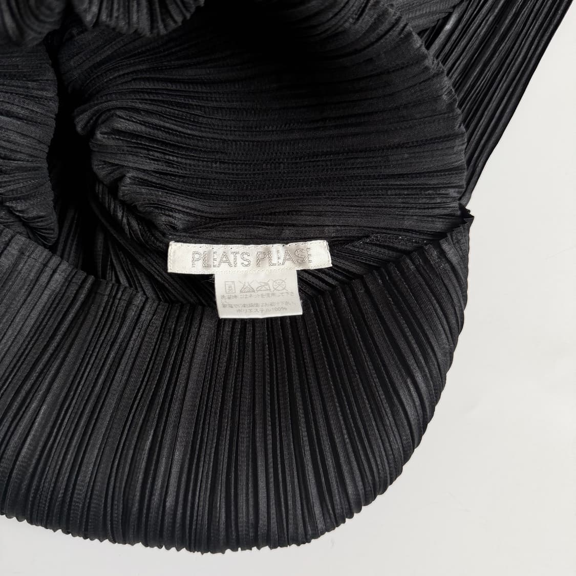 Issey Miyake Pleats Pleas이세이미야케 반팔 ( 3 ) 상품이미지5