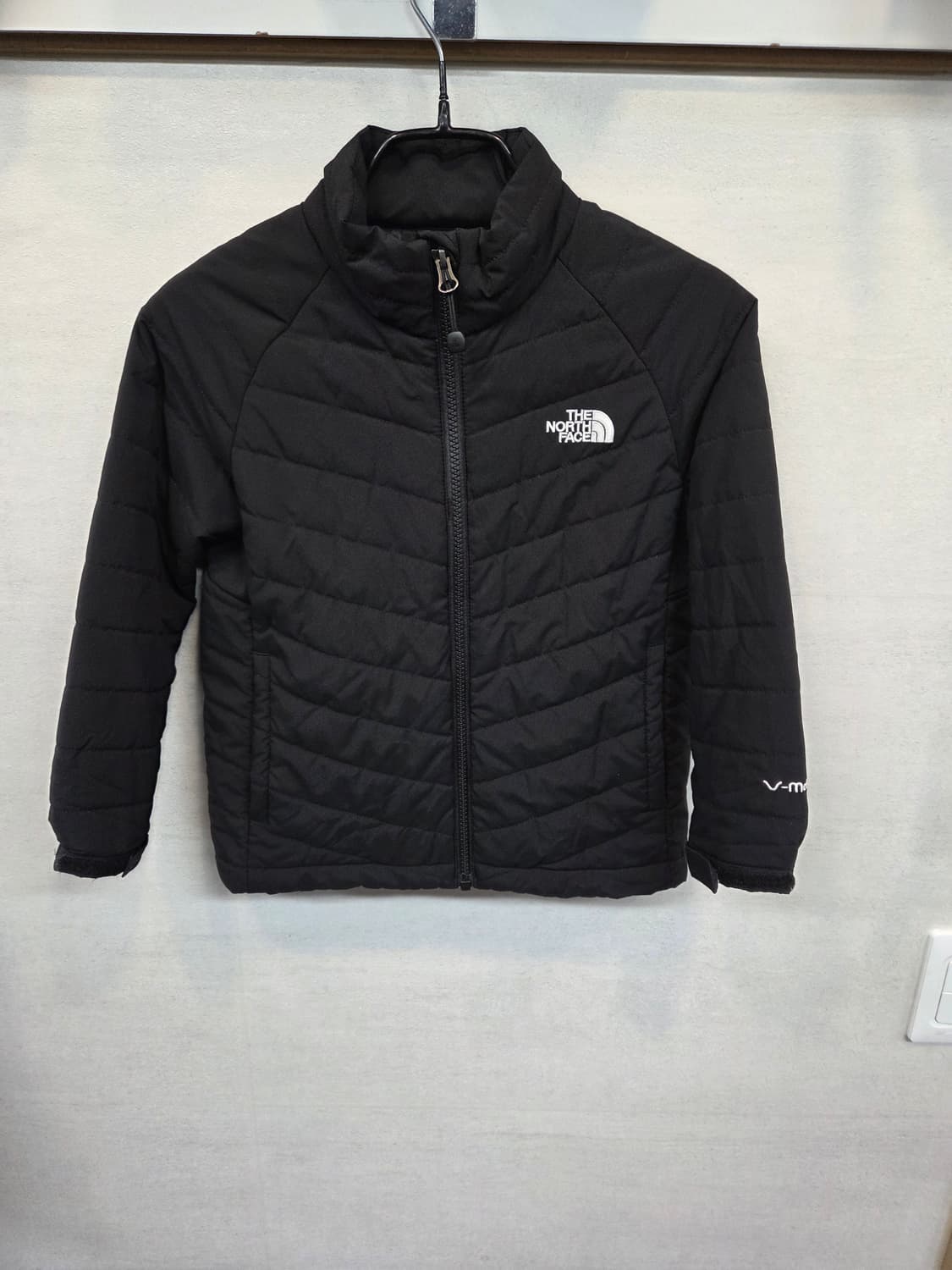 노스페이스 키즈 v 모션 경량 패딩 120cm 상품이미지1