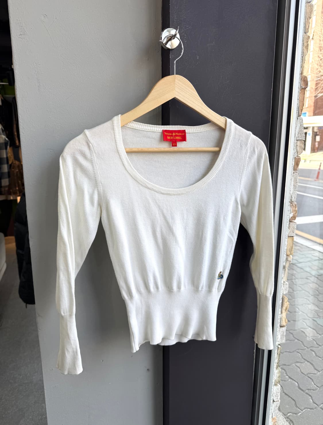 XS/ 비비안웨스트우드 ORB로고 유넥 니트 상품이미지2