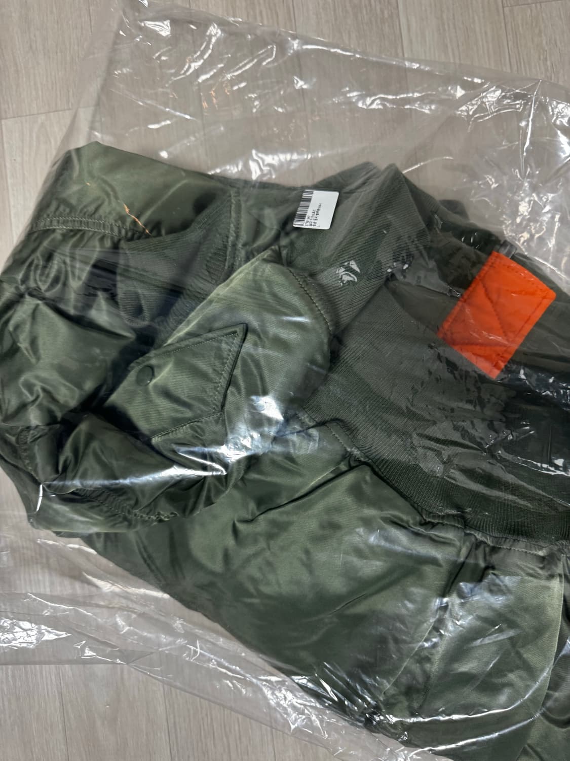 [L] 알파인더스트리 MA-1 봄버 자켓 카키 세이지그린 상품이미지3