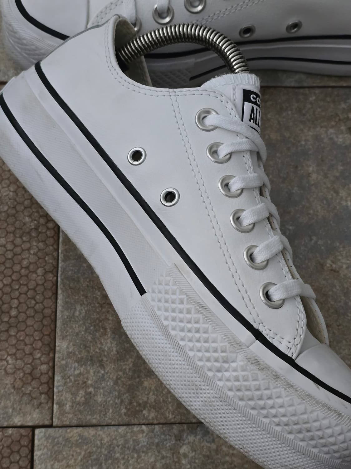 (220)컨버스 척테일러 올스타 리프트 레더 로우 상품이미지5