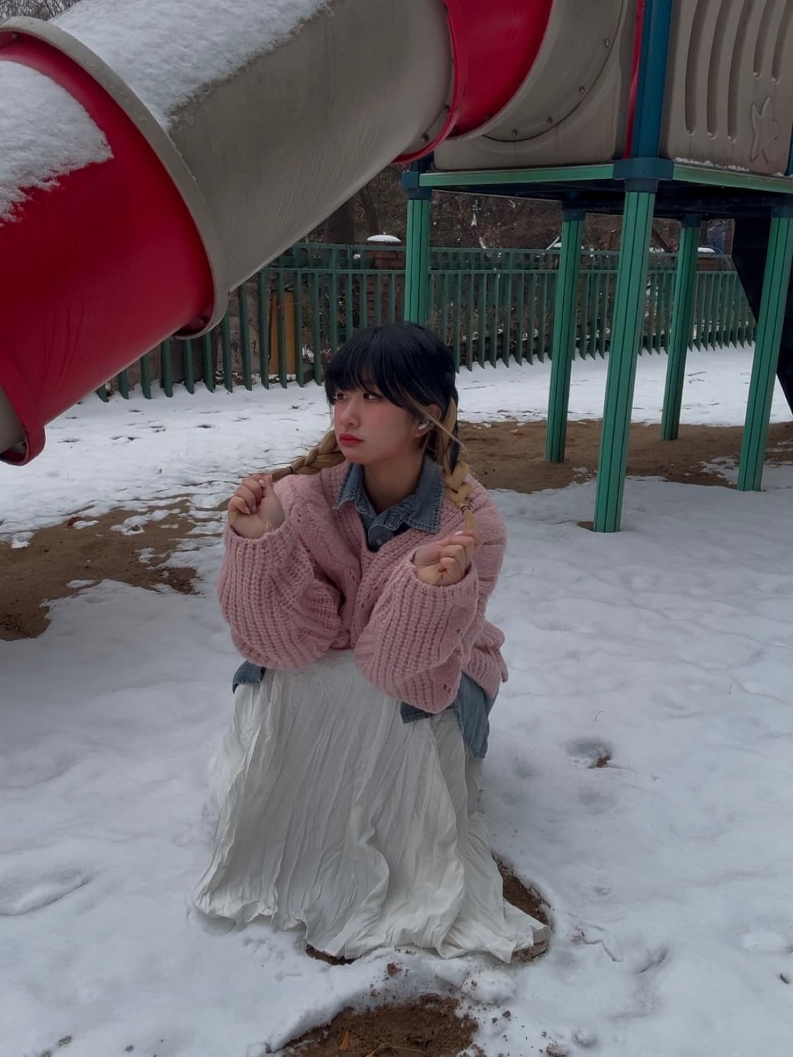 브이넥 니트 상품이미지1