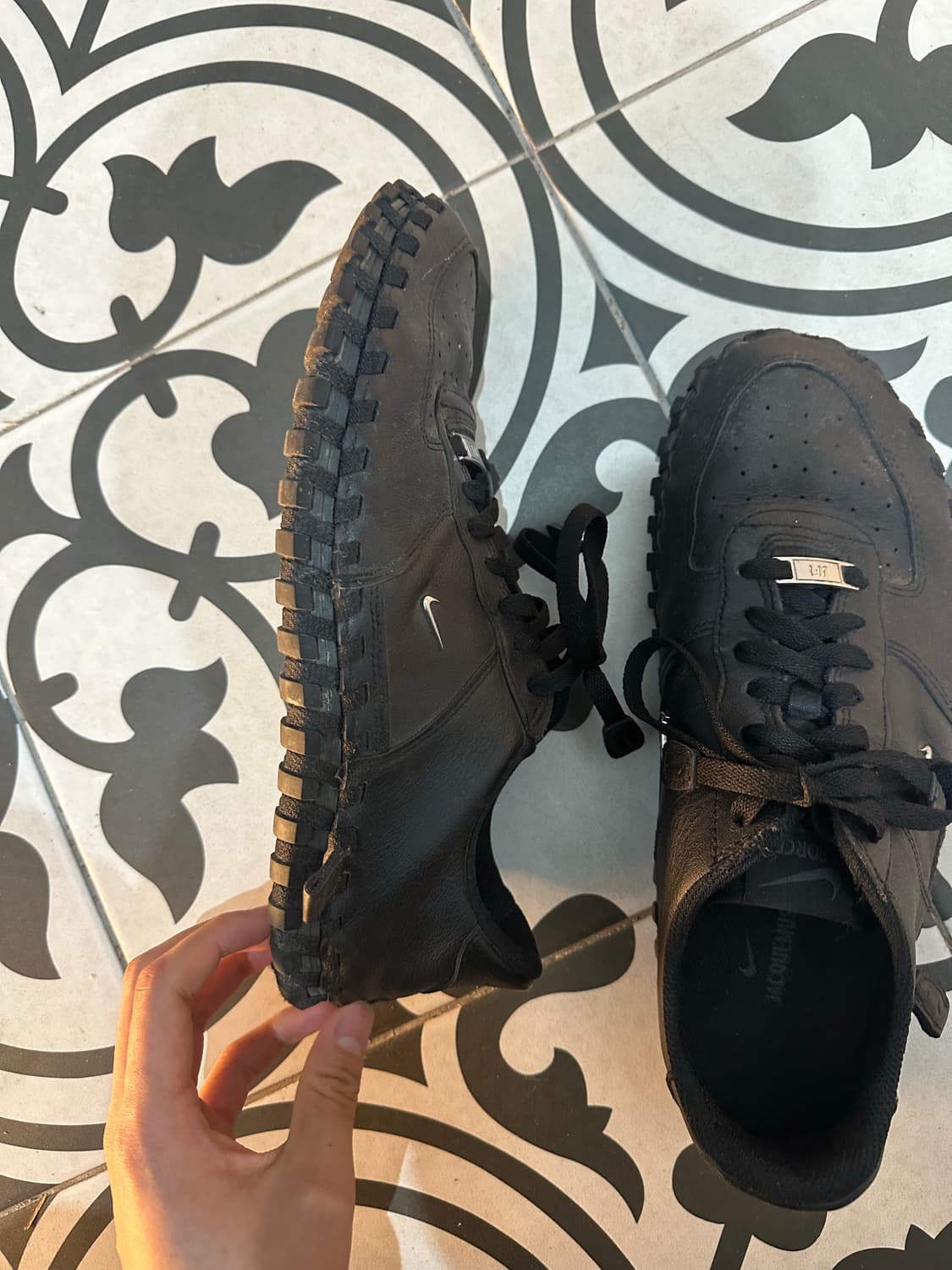 자크뮈스에어포스블랙270 상품이미지4