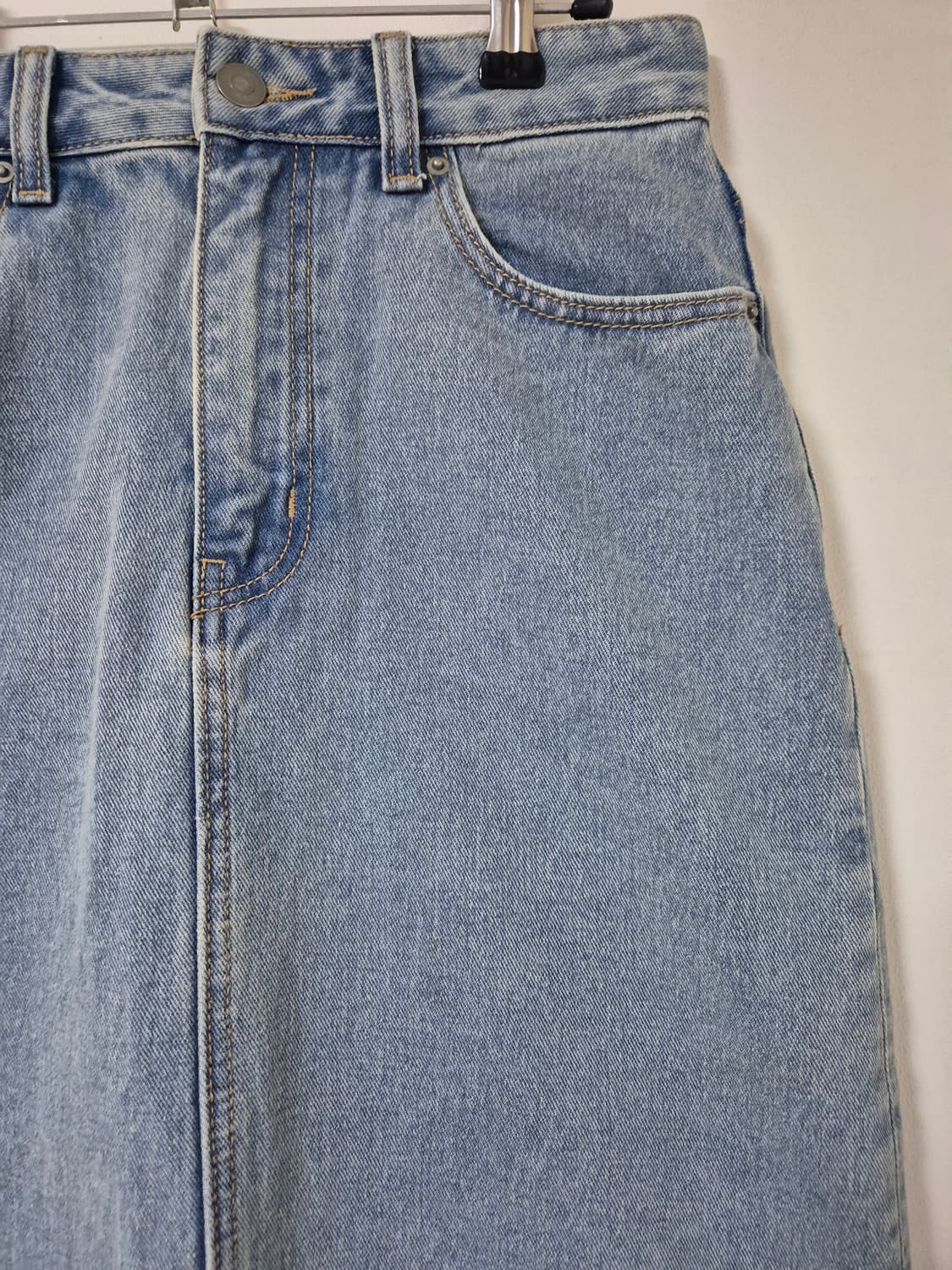 무신사스탠다드 우먼즈 데님 미니 스커트 상품이미지3