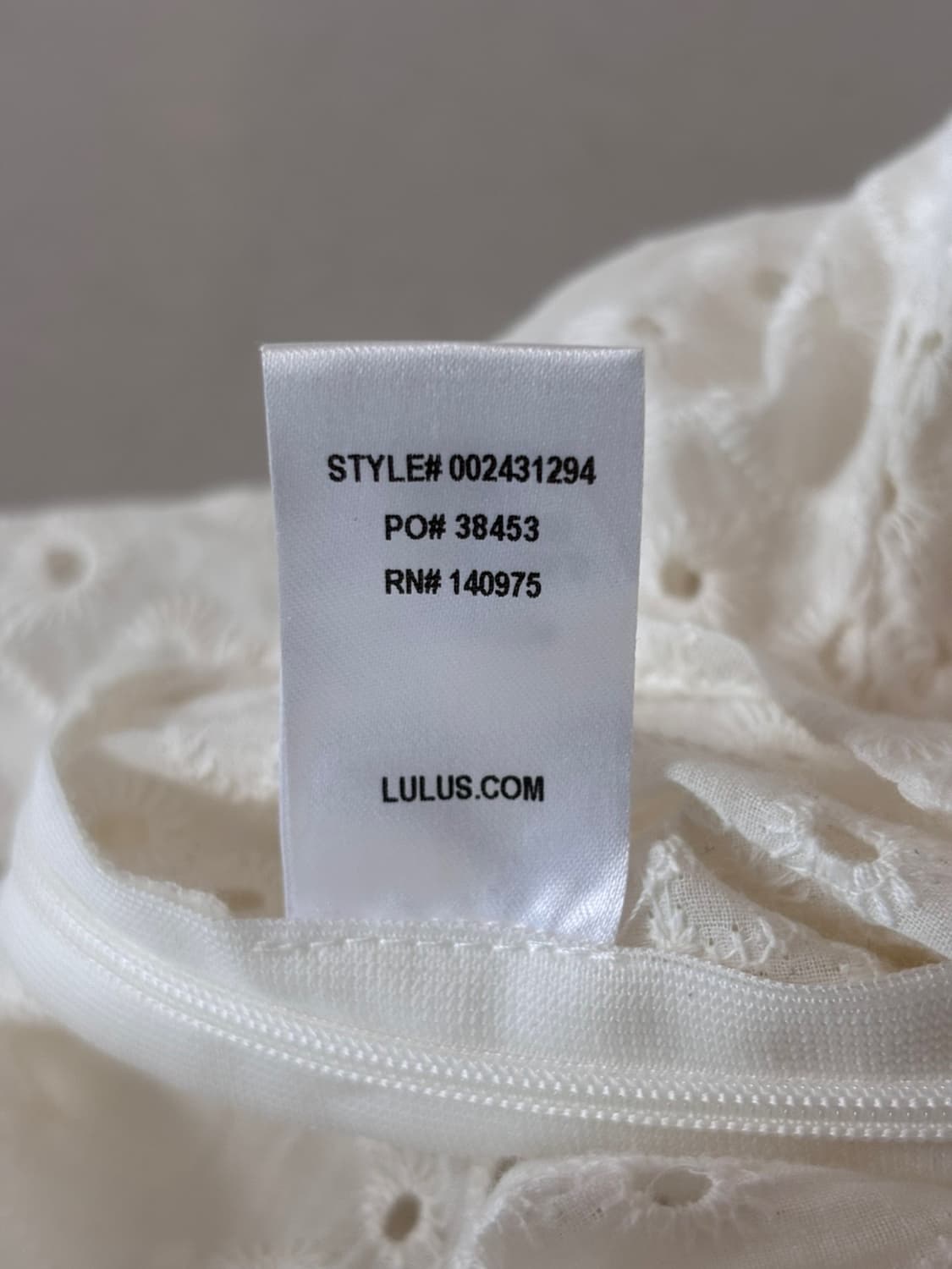 Vintage Lulus Off-Shoulder Blouse 상품이미지9