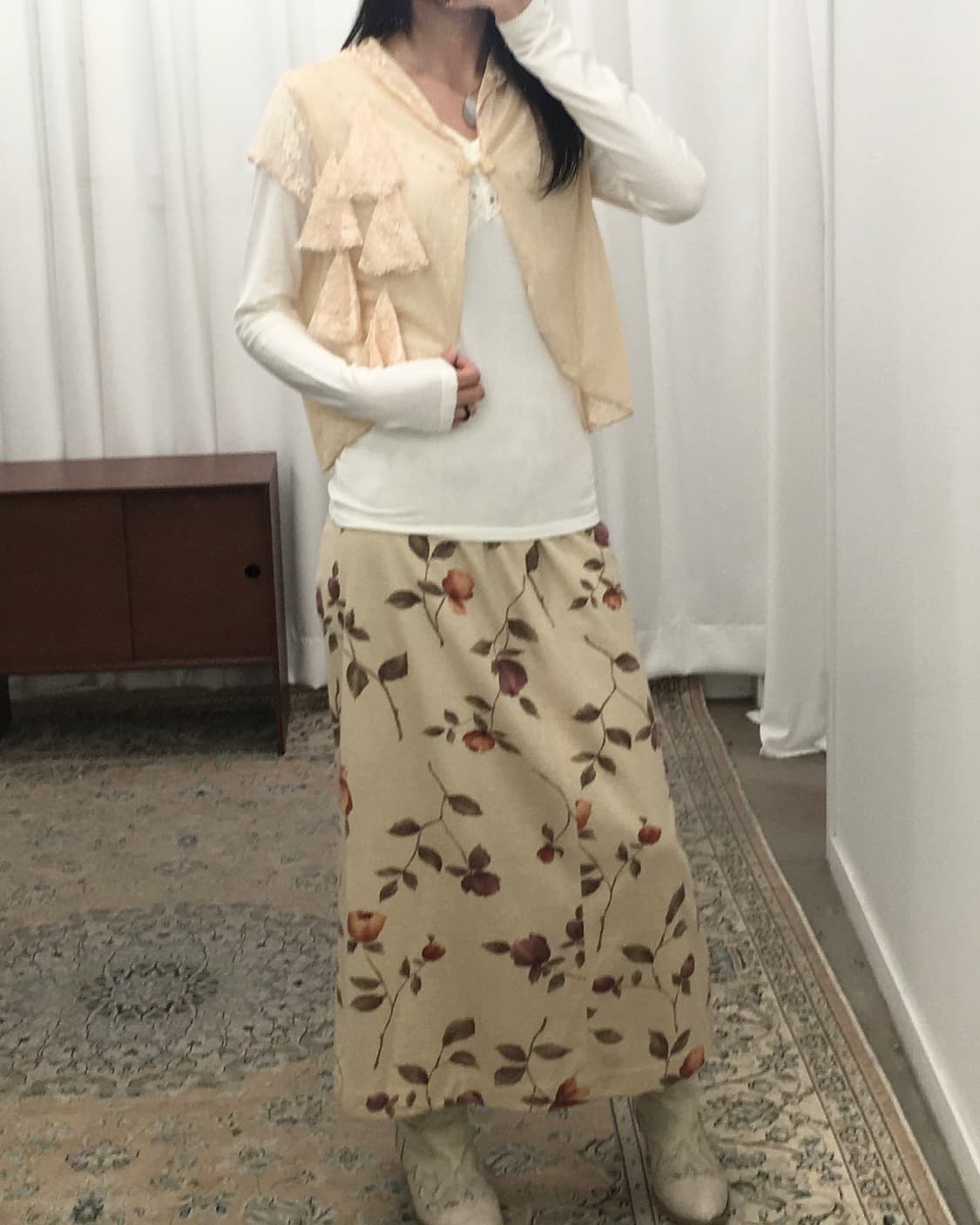 아이보리 플라워 롱스커트 상품이미지3