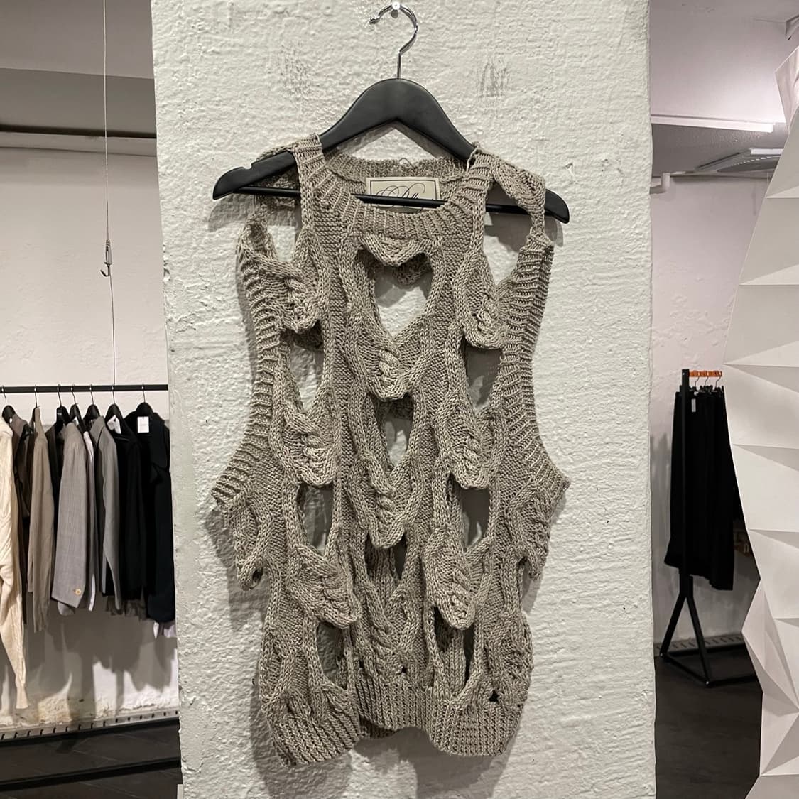  필링스 하트 니트 베스트 상품이미지1