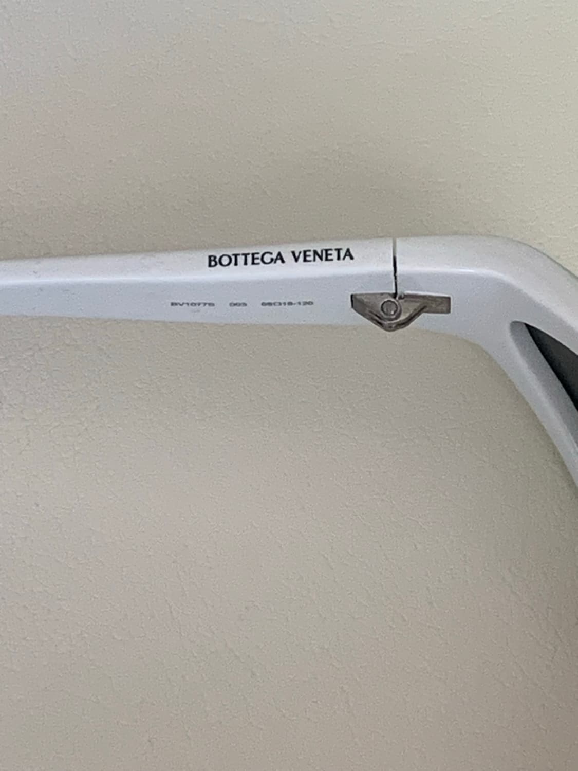 보테가베네타 오벌 선글라스  상품이미지4