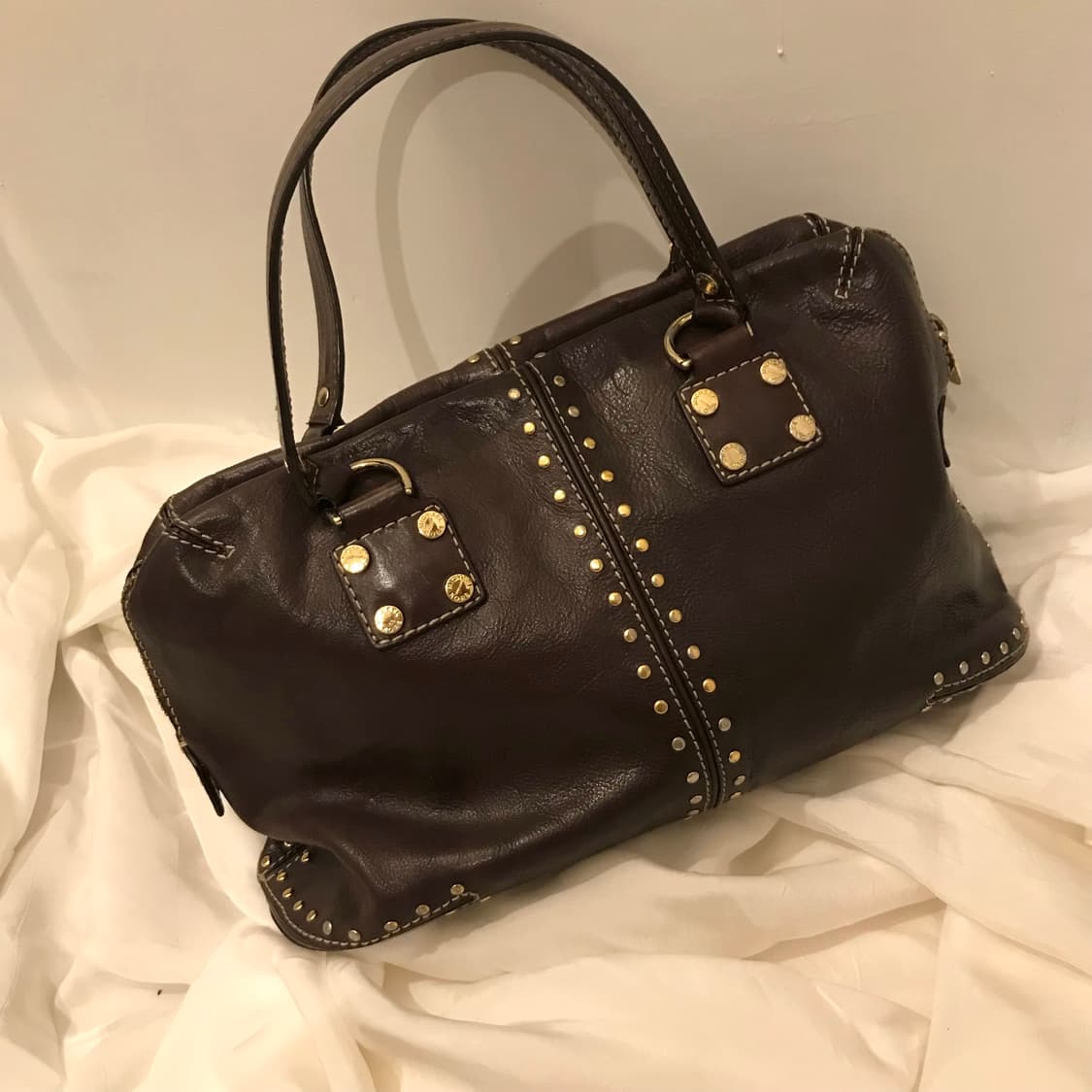 Michael Kors 마이클코어스 브라운 레더 스터드 백 상품이미지2