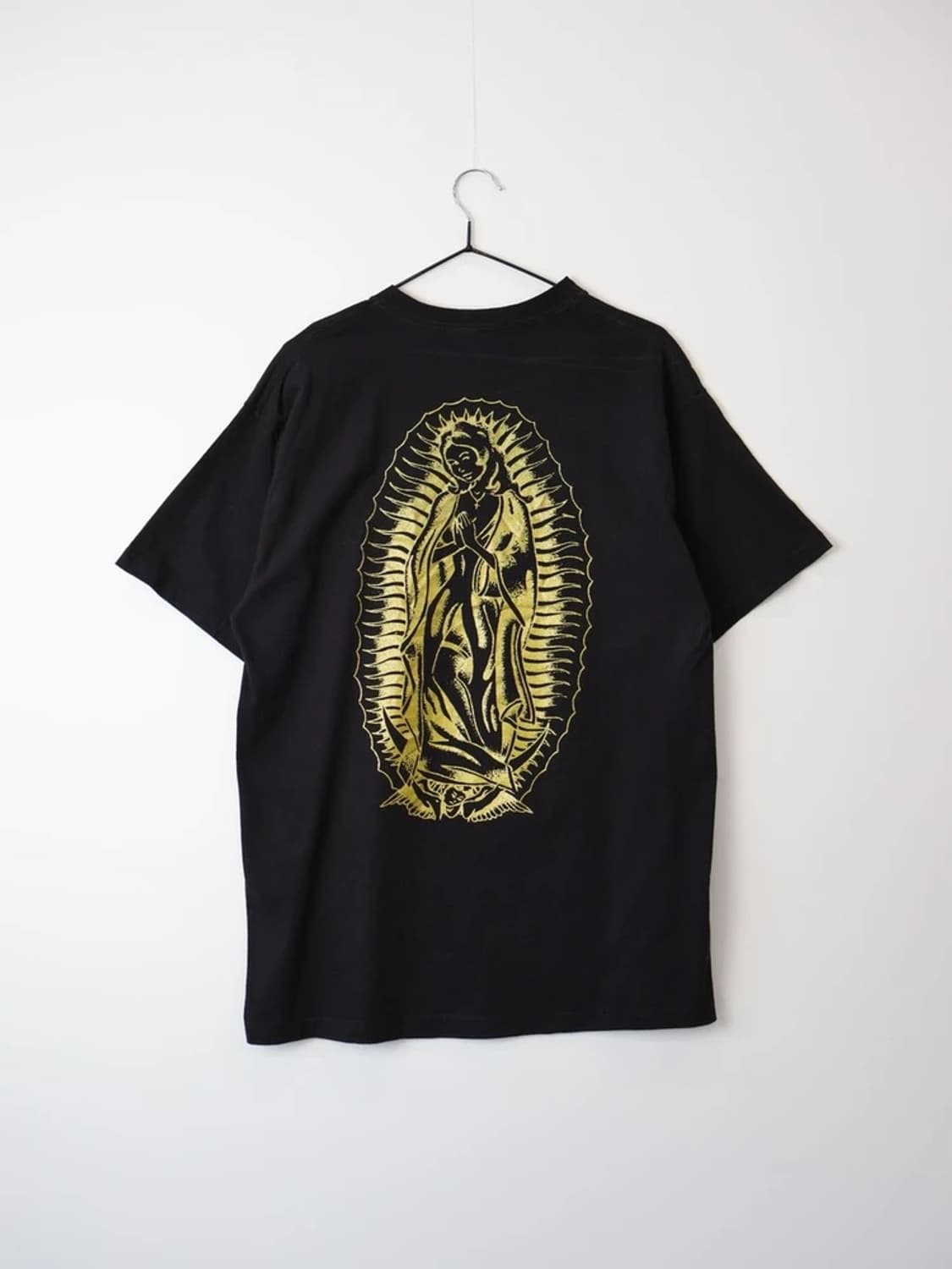 Loyalty Tattoo Graphic T-Shirt 상품이미지5