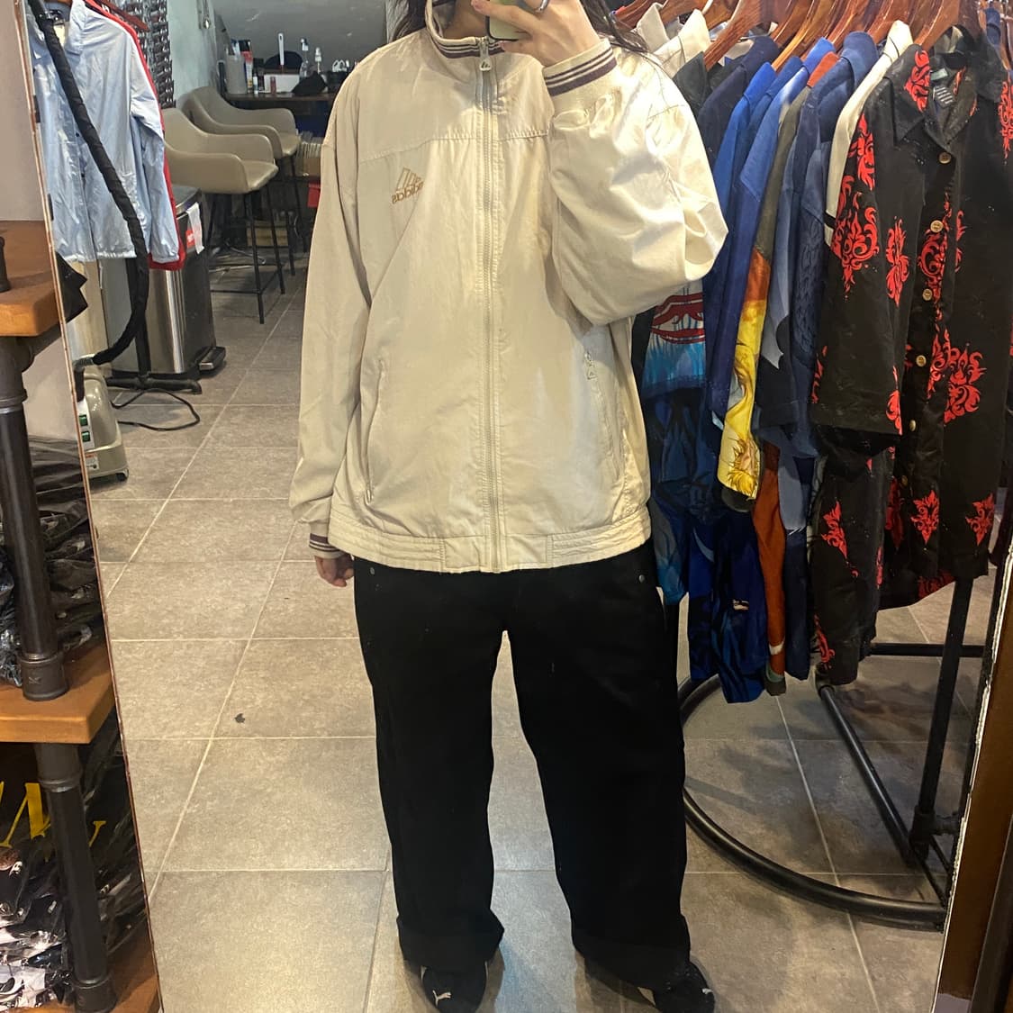 [NO.9] Adidas 베이지 바람막이 상품이미지4