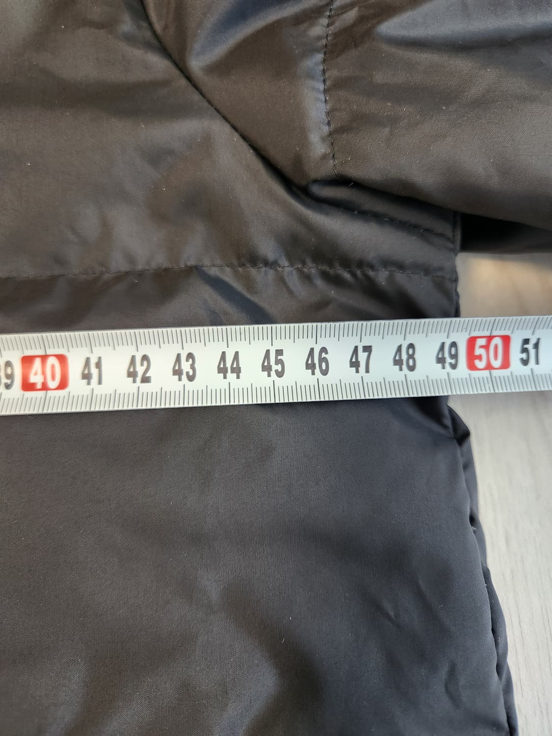 아디다스 여성 덕다운 패딩 자켓 사이즈M

외관상태는 하지오염 없이 깨끗 상품이미지7