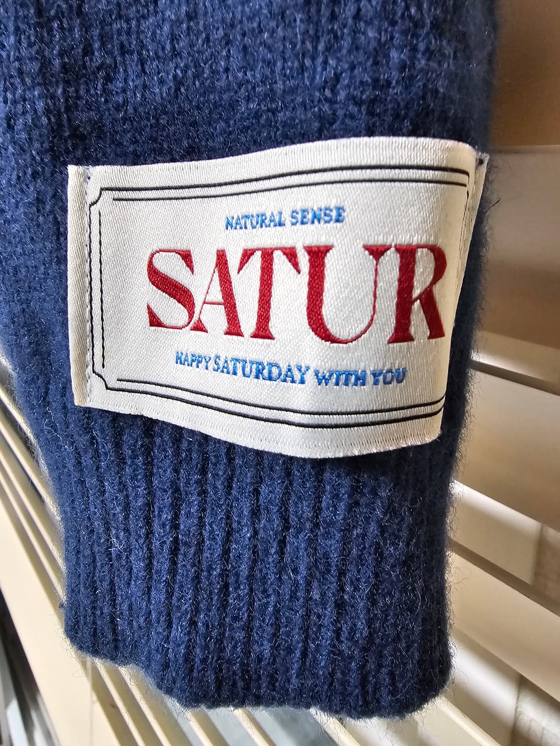 SATUR 세터 언발란스 캐시미어 블렌드 니트 100 상품이미지5