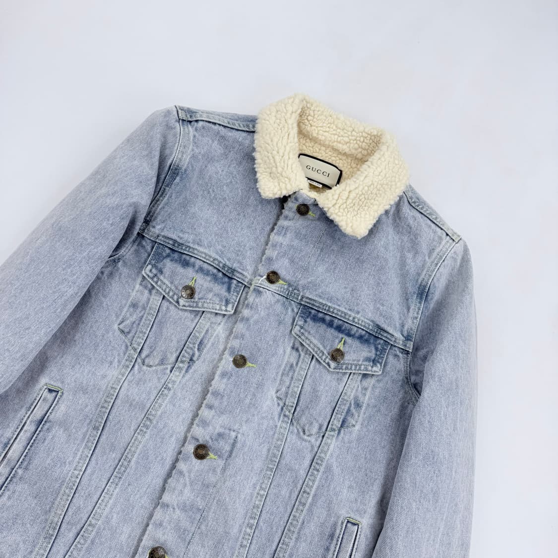 구찌 18aw 파라마운트 쉐르파 데님 자켓 48 상품이미지2