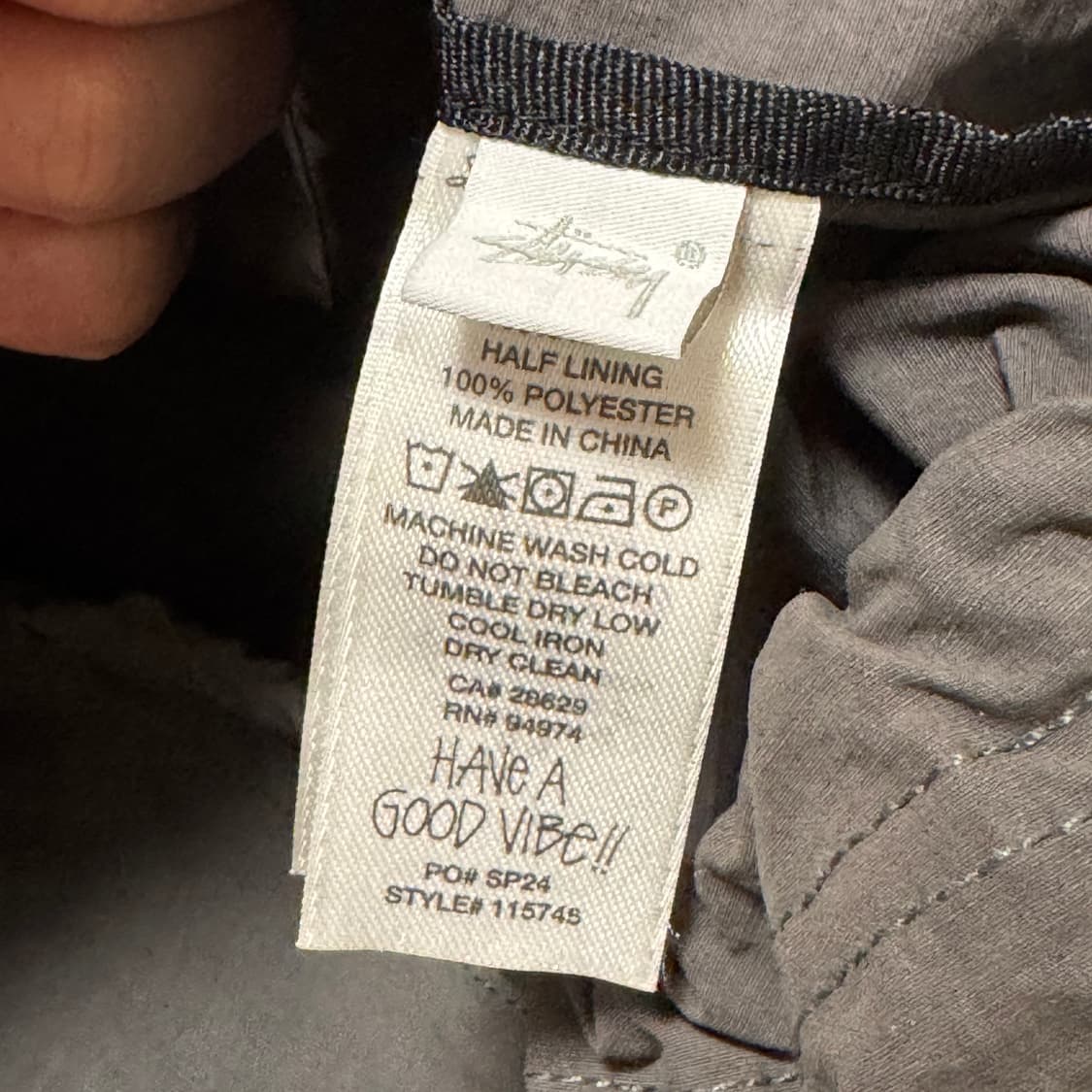 (M)스투시 웨이브 다이 비치 쉘 자켓 블랙 115745 상품이미지7