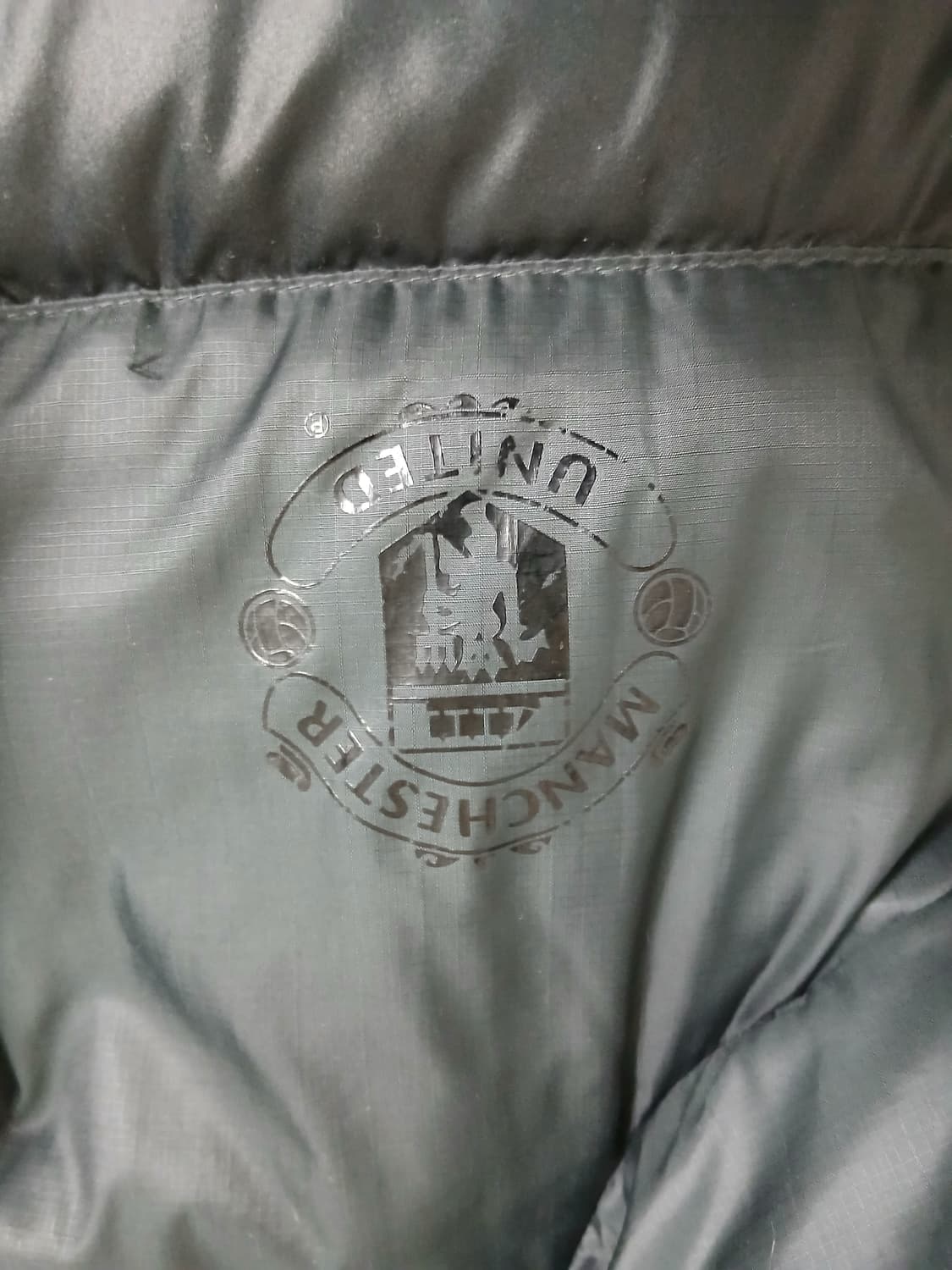 나이키  맨유  콜라보패딩 M 상품이미지3