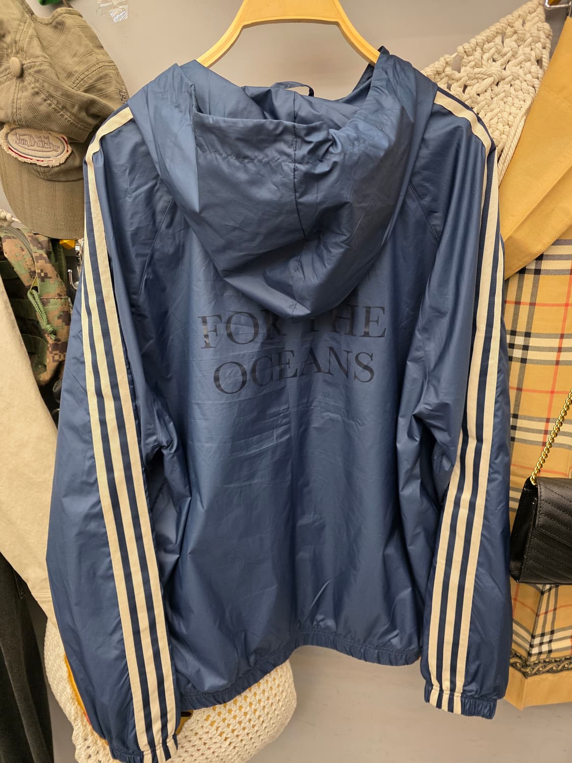 아디다스 멜로우 라이드 클럽 바람막이 상품이미지6