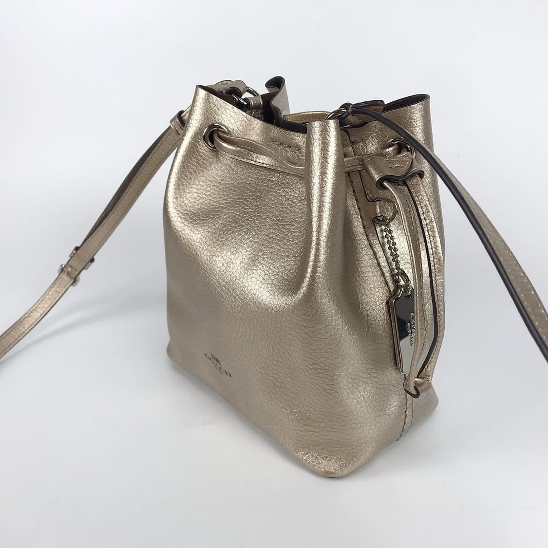 코치 미니백 버킷 복조리백 크로스바디백 여성 가방 상품이미지4