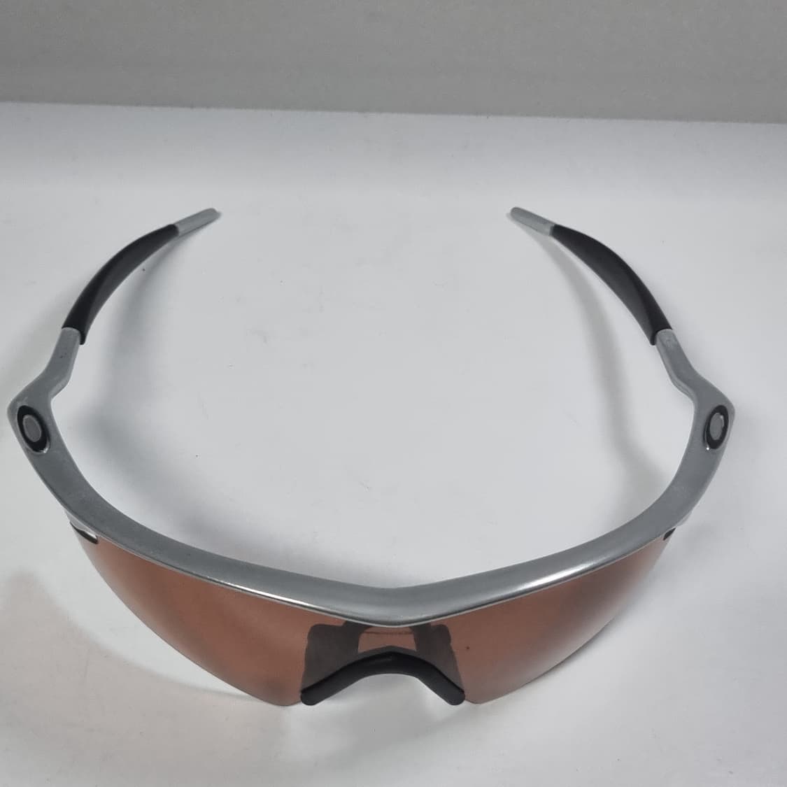 오클리 PRO 엠프레임 폴리쉬드 알루미늄 Vr28 상품이미지6