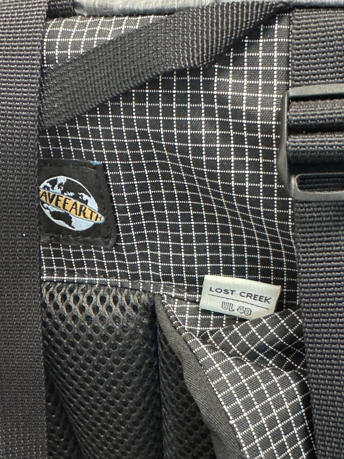 제로그램 로스크크릭 백팩 40L 상품이미지5