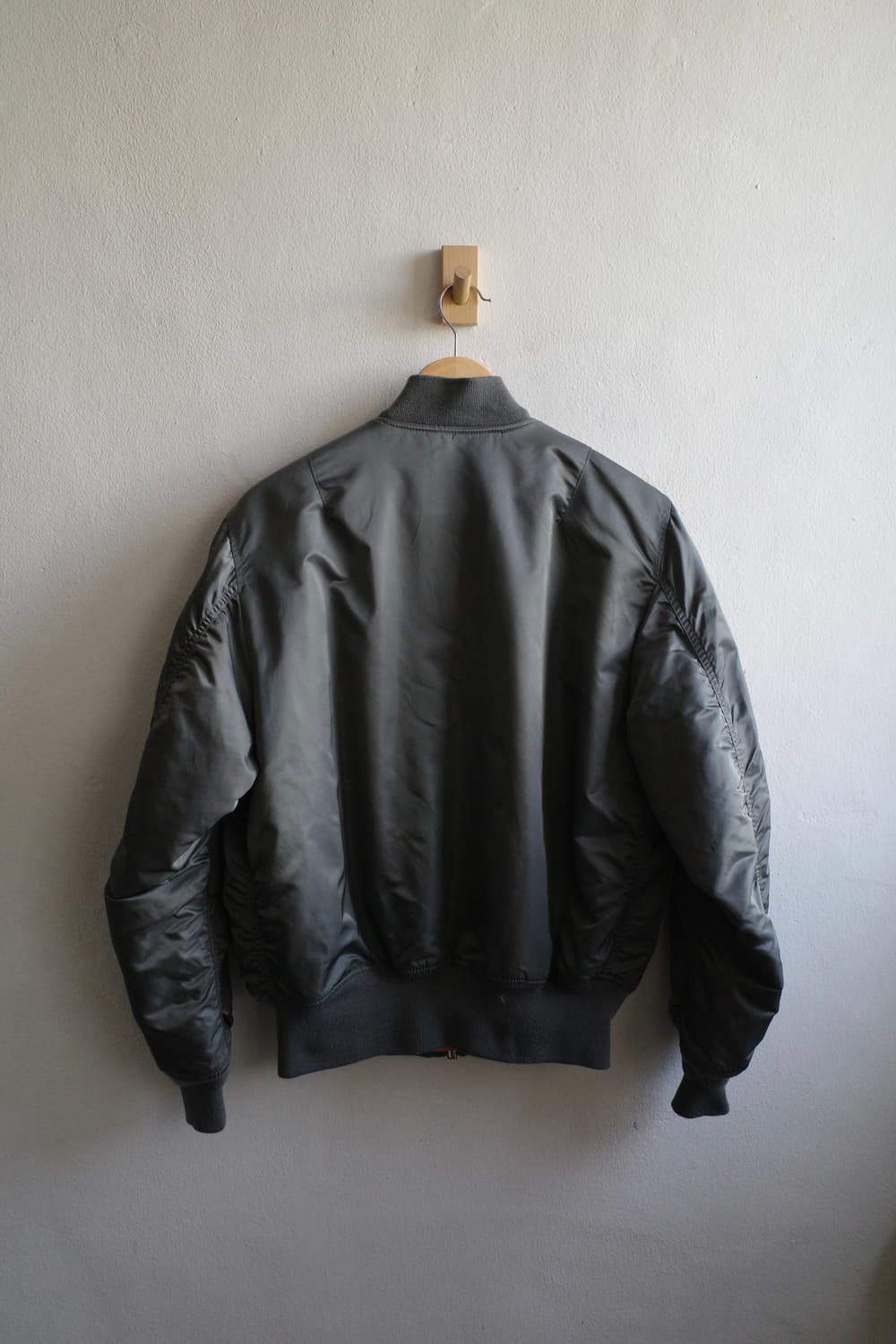 알파 인더스트리 MA-1 자켓 상품이미지8