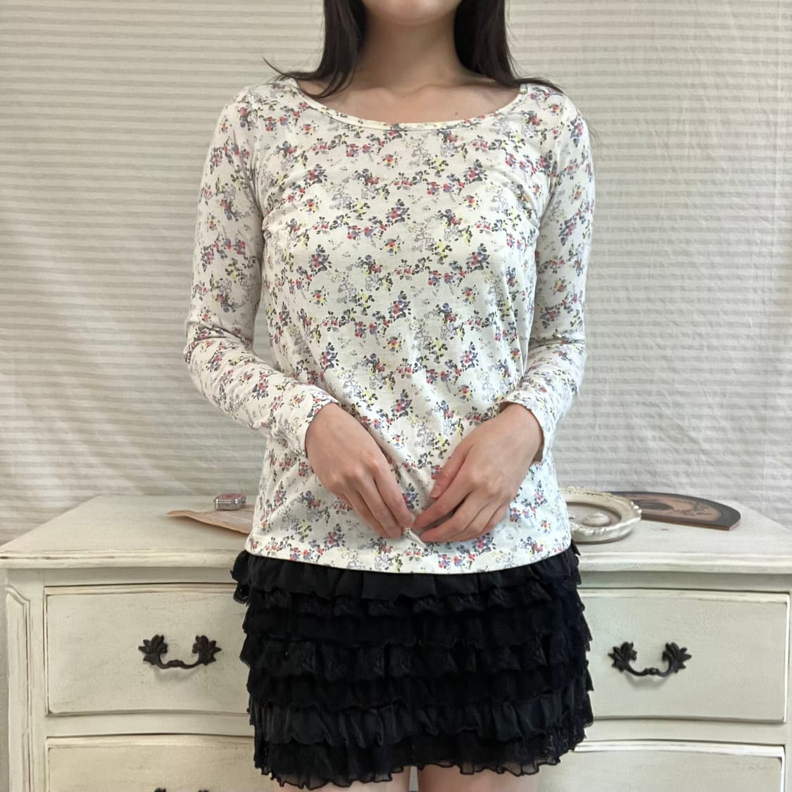 jpn vintage 아이보리 플라워 패턴 롱슬리브 y2k 스트릿 갸루  상품이미지1