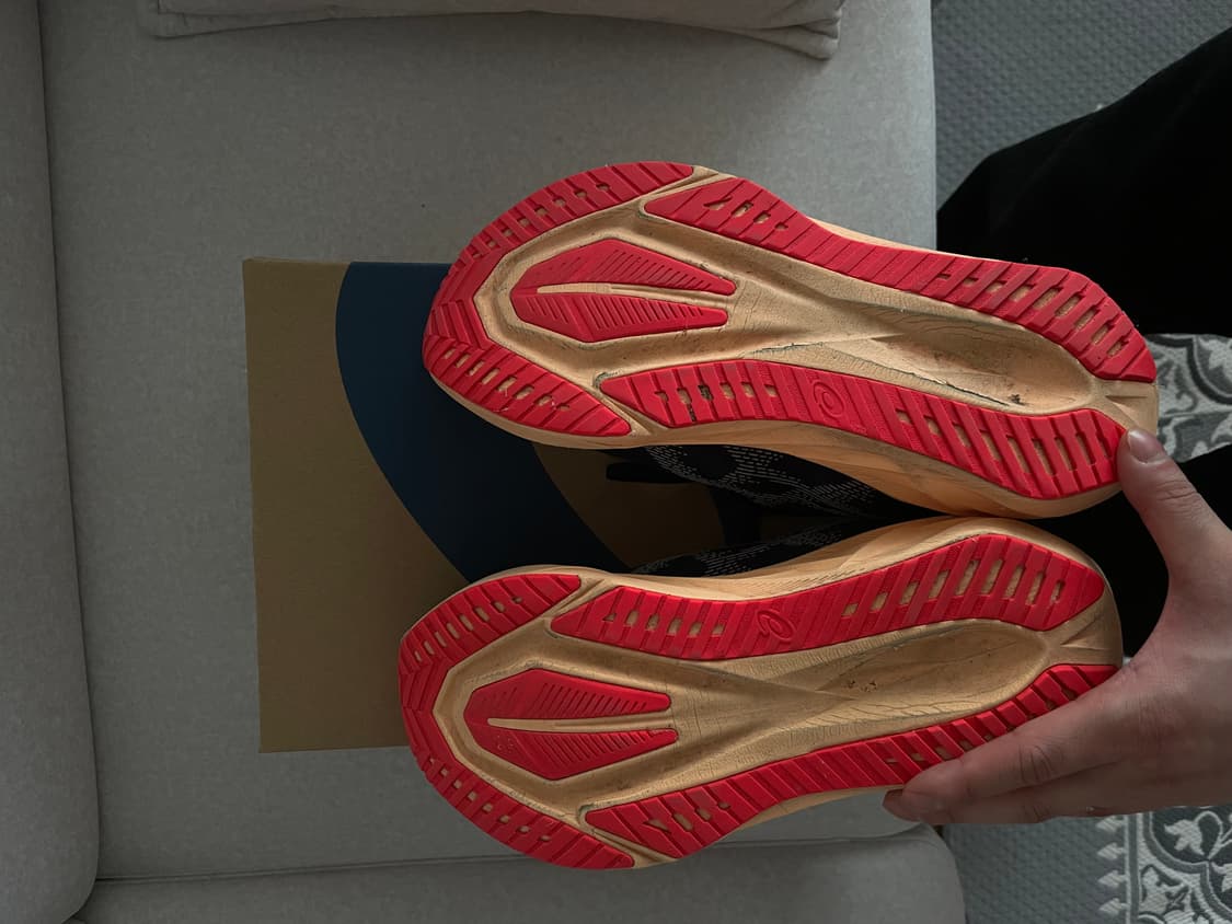 아식스 노바블라스트 5  상품이미지4