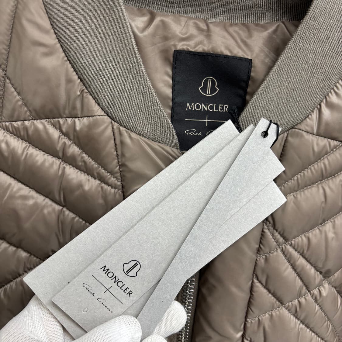 [3]몽클레어 릭오웬스 메가펀타 플라이트 봄버 패딩 상품이미지3