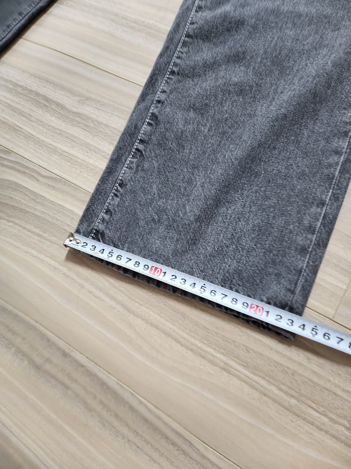 에잇세컨즈경량데님팬츠그레이 상품이미지7