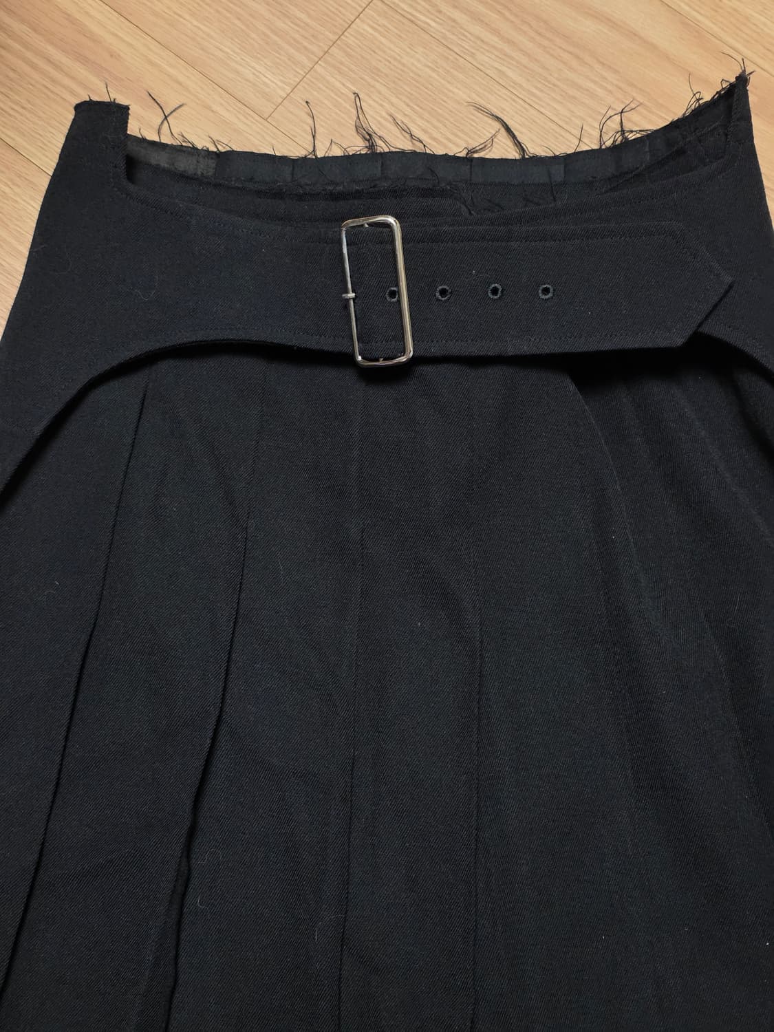 S) 꼼데가르송 A라인 모직 주름 미디 스커트 (새상품) 상품이미지3