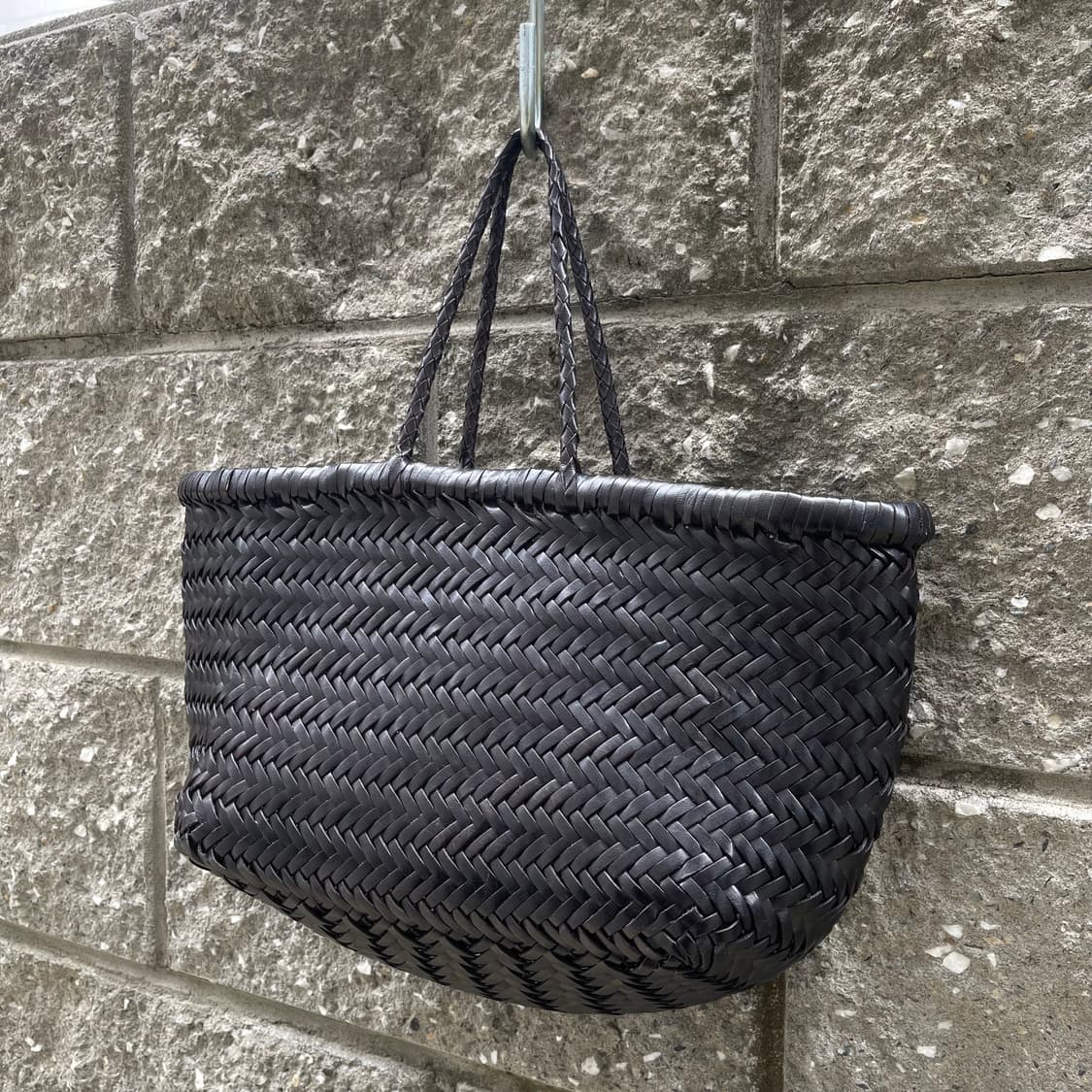 [OS] DRAGON DIFFUSION 블랙 레더 스물 위빙 토트백 상품이미지3