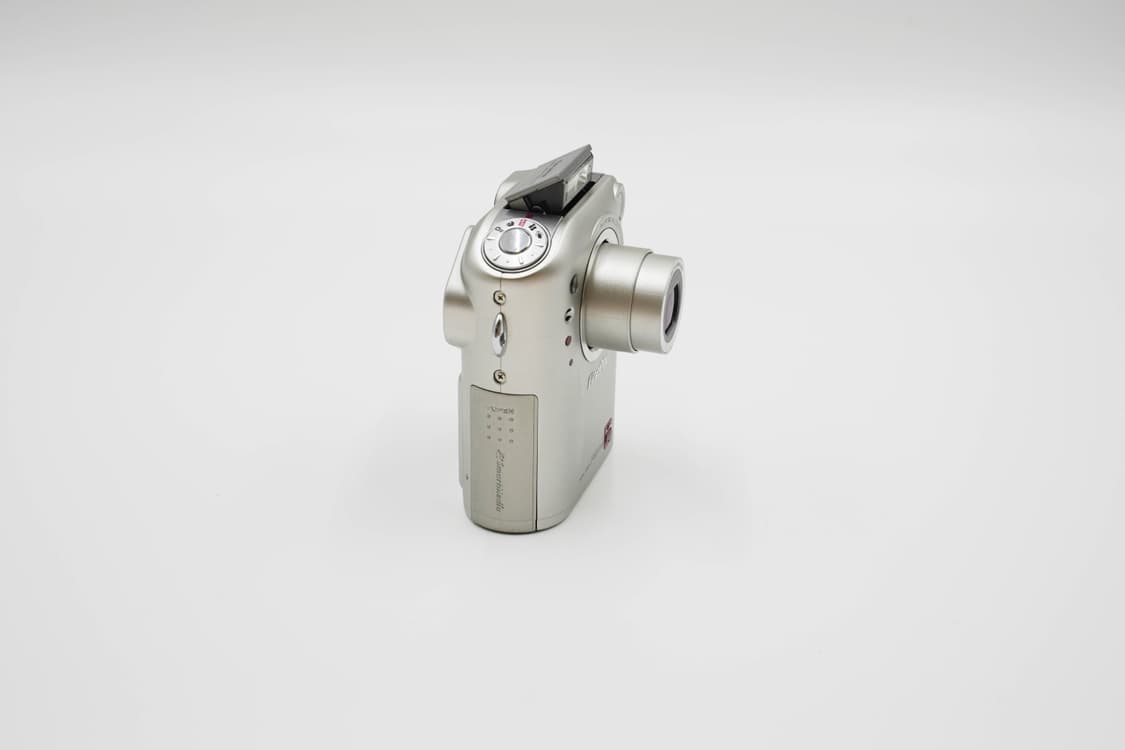 Fujifilm FinePix F601 (후지필름 파인픽스 F601) 상품이미지4