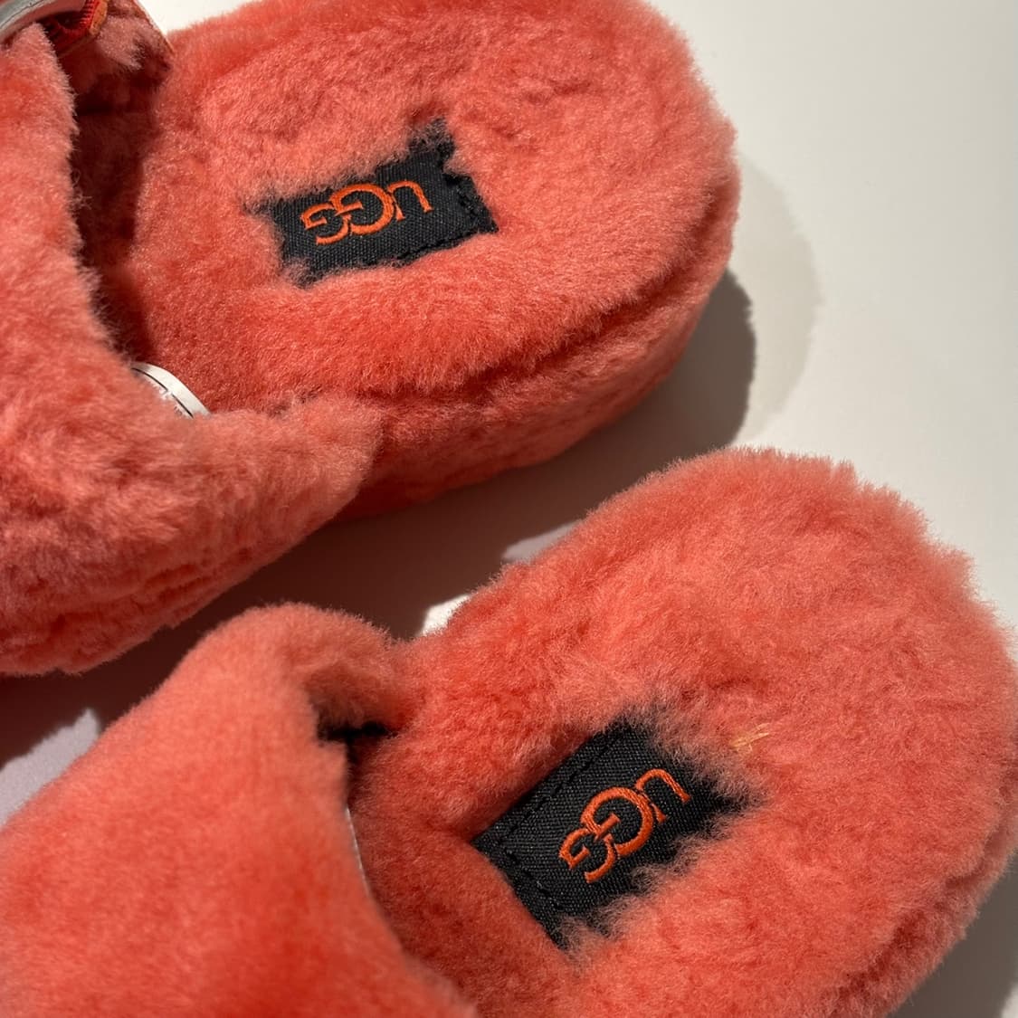37) UGG 어그 퍼 샌들 상품이미지3