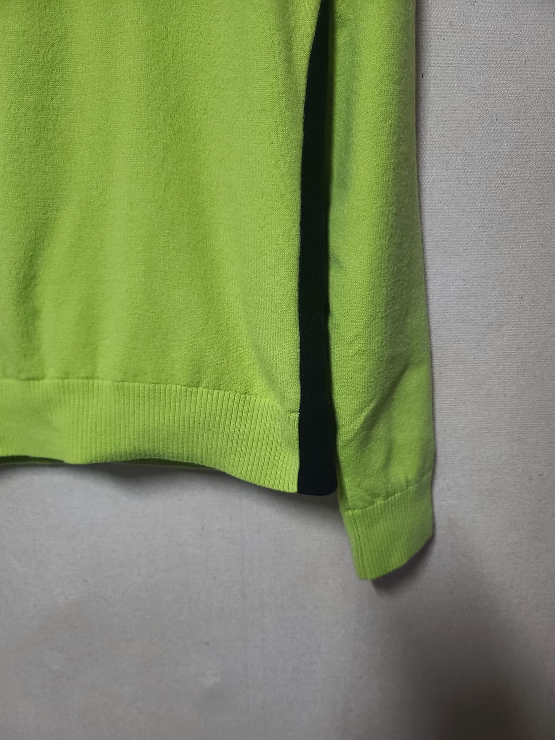 파리게이츠 캐시미어 혼방 터틀 방풍니트 상품이미지2