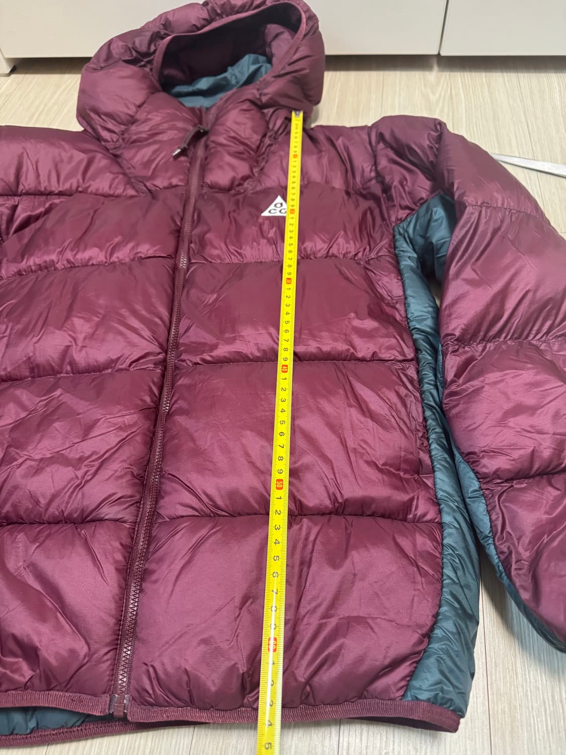 새상품급 나이키 Acg  써미핏 루나레이크 자켓 마룬s 100 패딩판매  상품이미지5