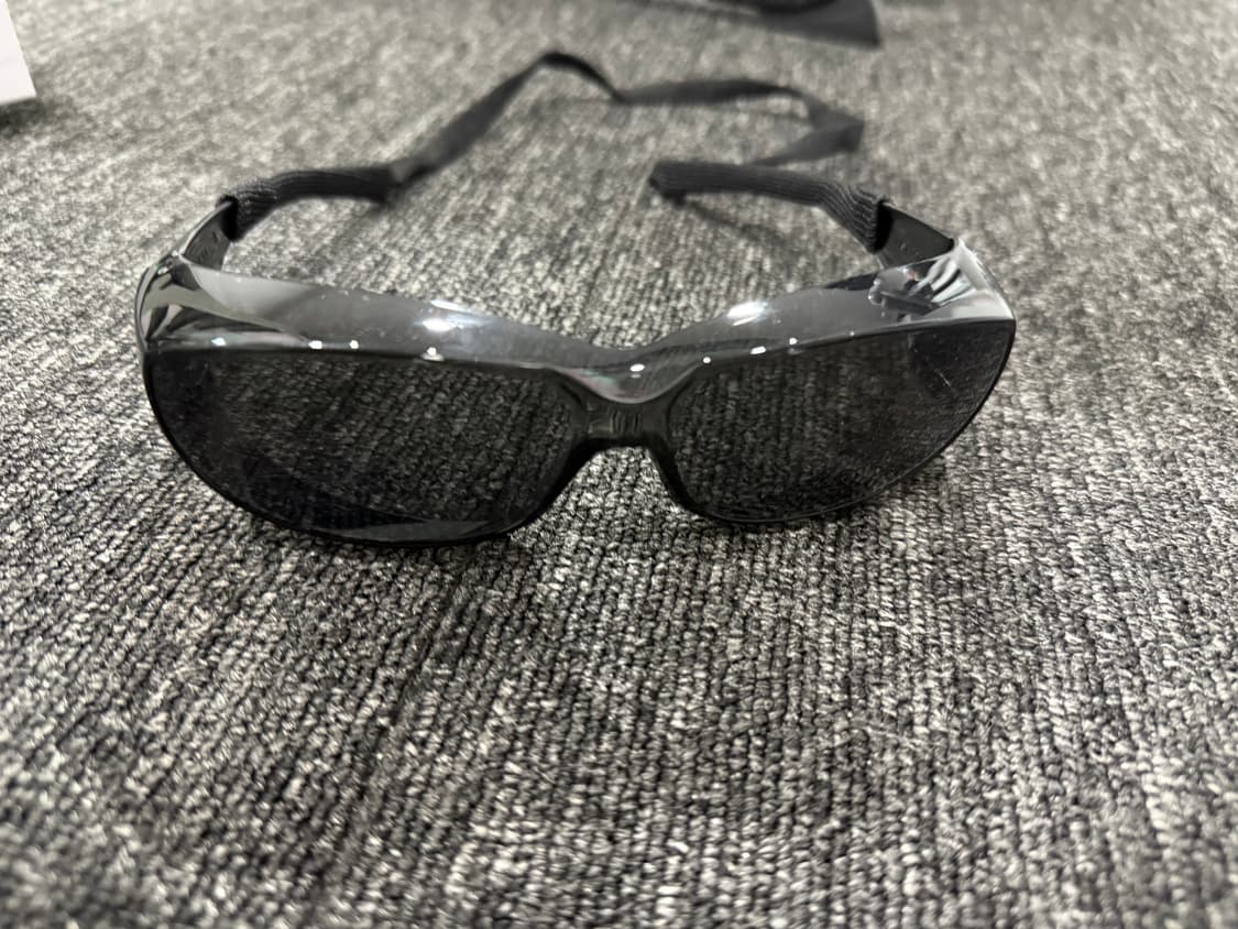 칸예웨스트 타카시바 기무네 선글라스 상품이미지2