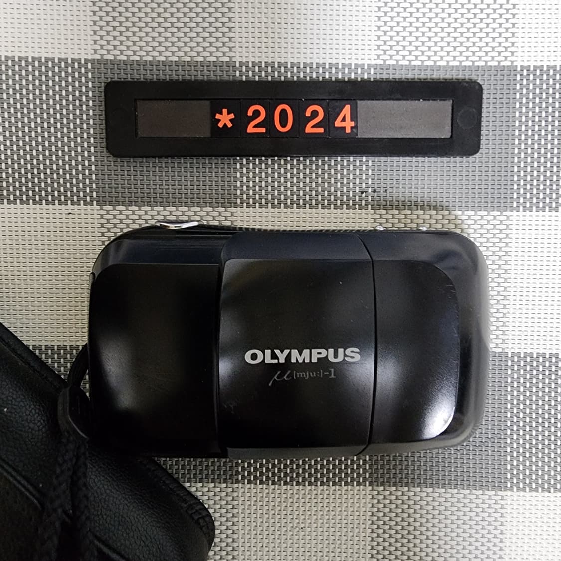 올림푸스 뮤 1 블랙바디 필름카메라 파우치포함 상품이미지1