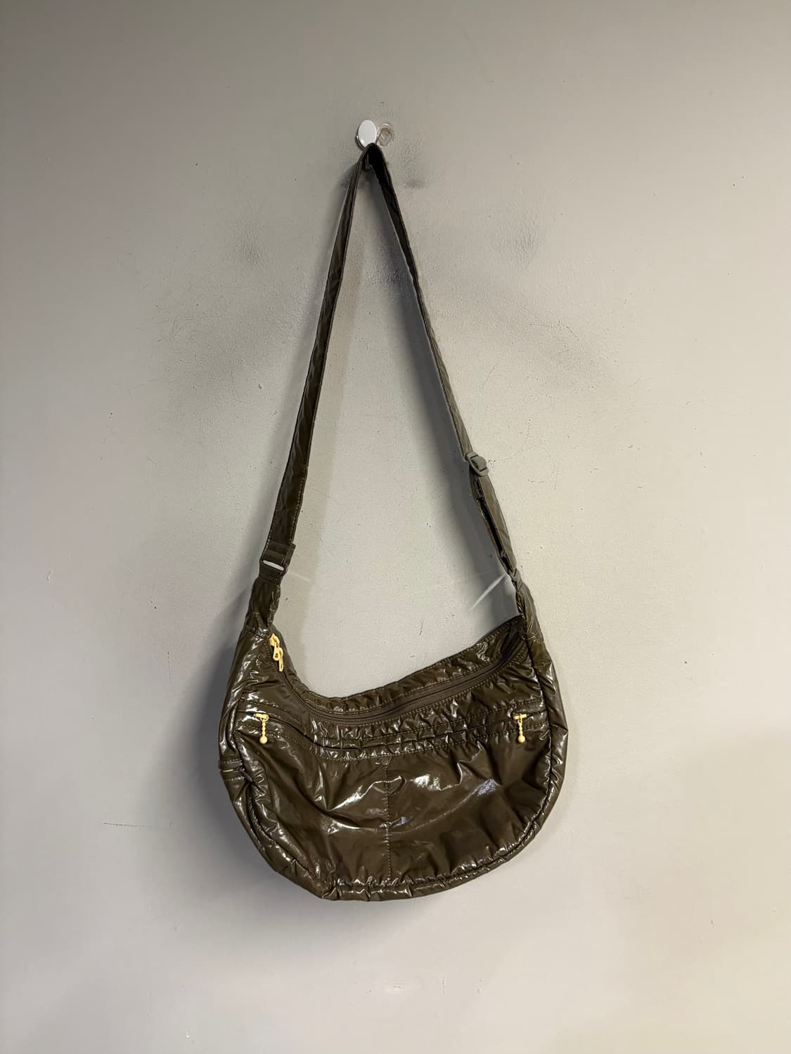 PORTER big dot embossing cross bag khaki 상품이미지4