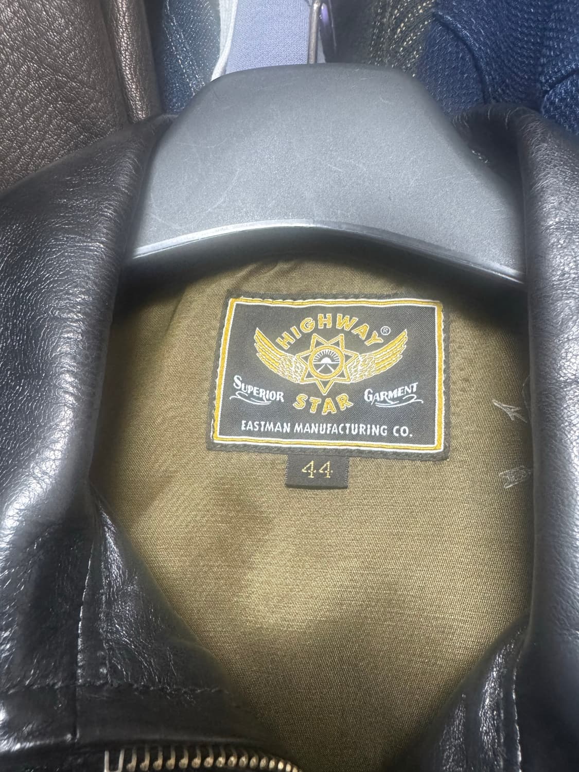 이스트맨레더 하이웨이스타 44사이즈 판매 상품이미지3