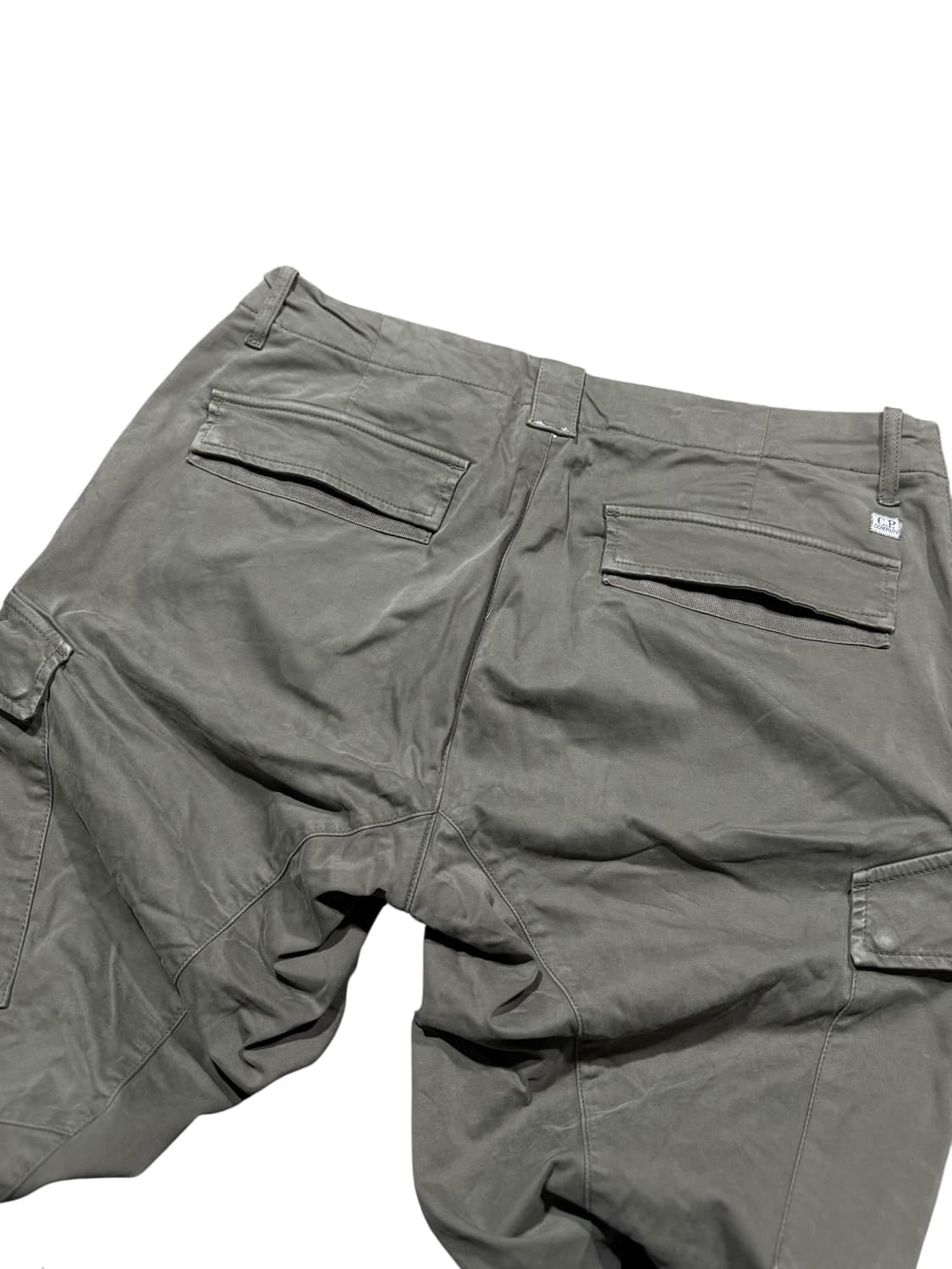 C.P. Company 씨피컴퍼니 렌즈 카고팬츠 상품이미지3