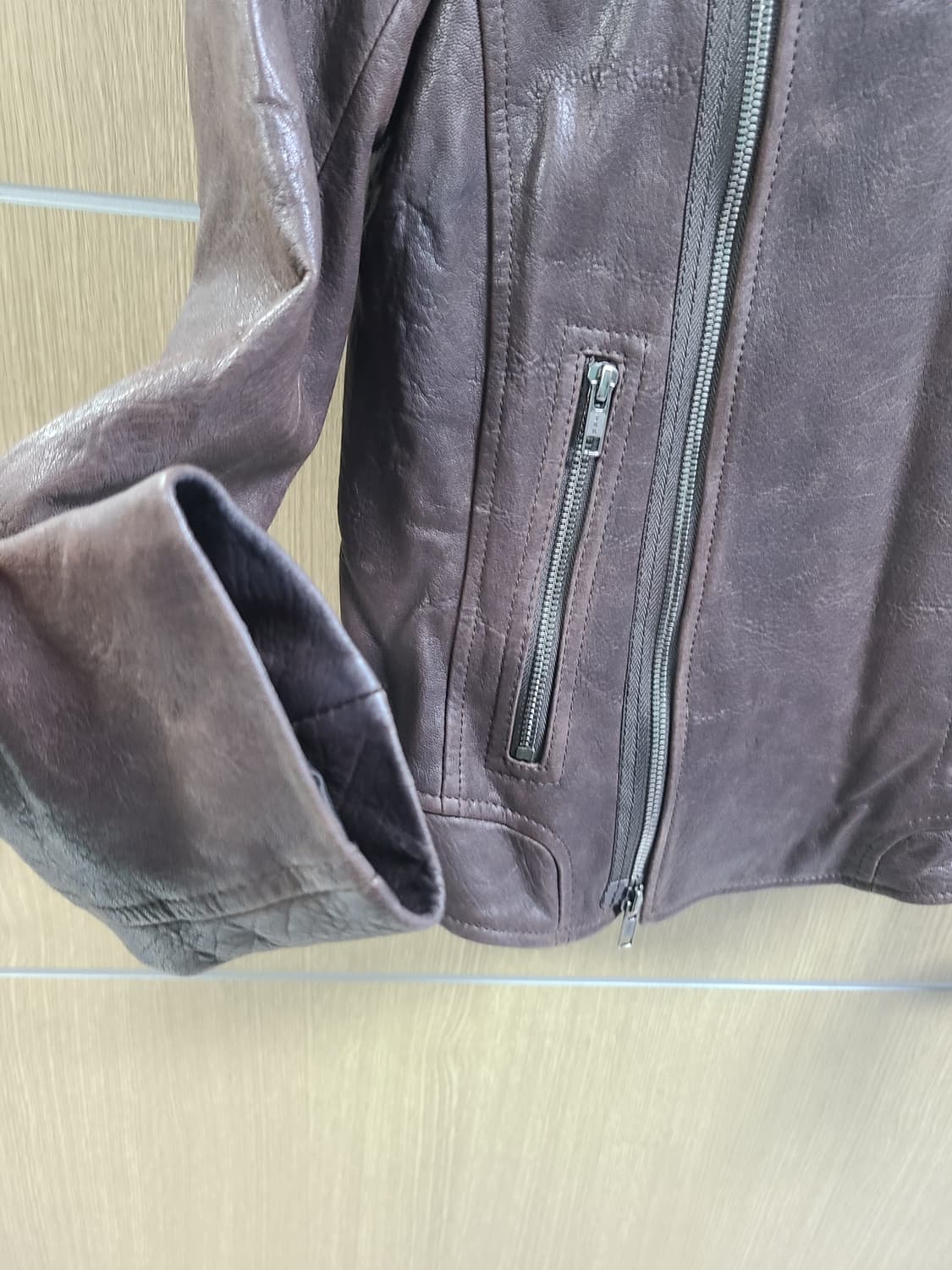 띠어리 양가죽 라이더 자켓  상품이미지3