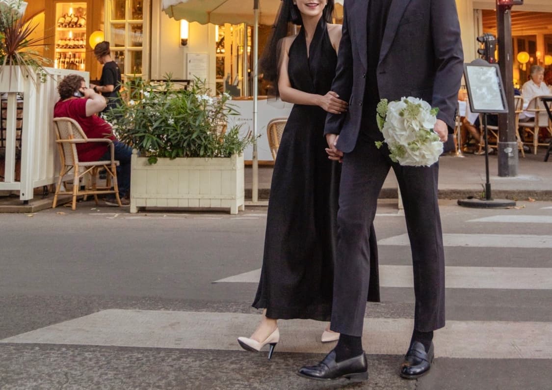 자라 홀터넥 블랙 미디 원피스 상품이미지3