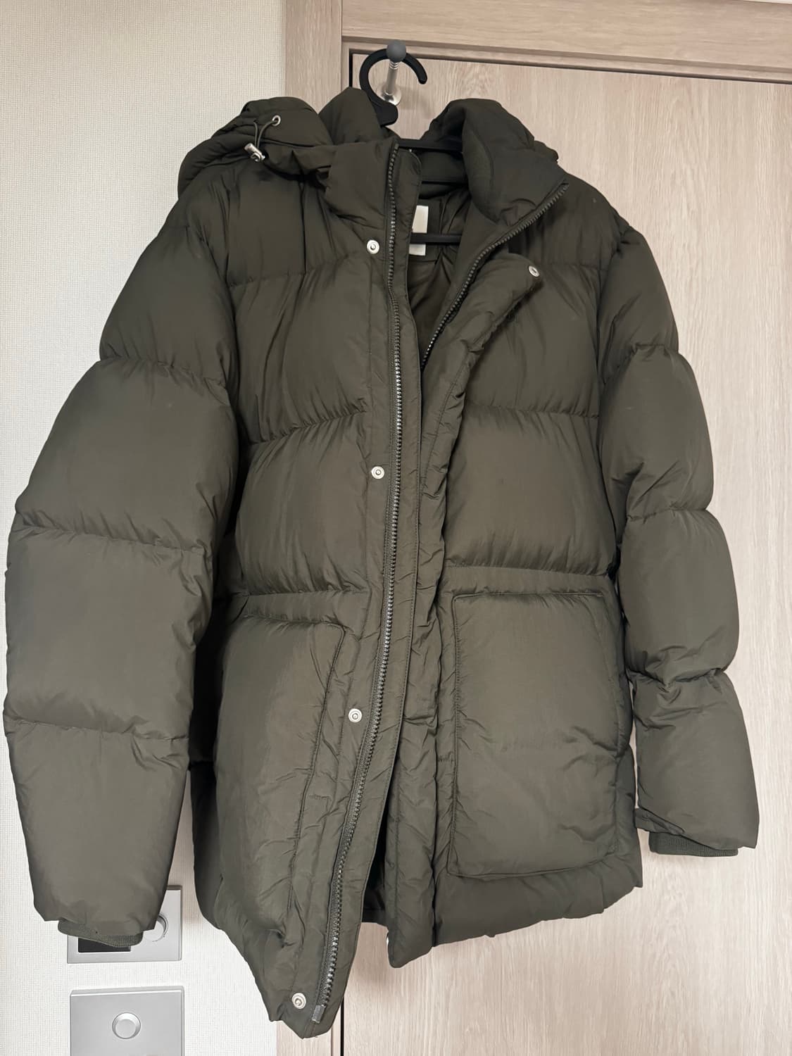 빈폴 구스다운파카 카키 판매합니다 상품이미지1