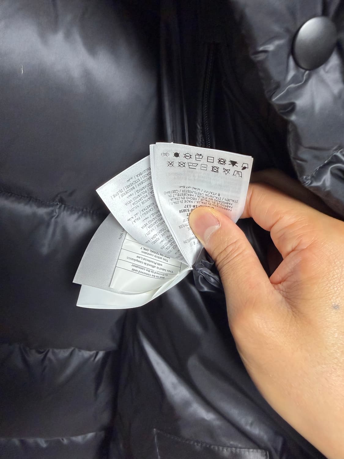 [3] 몽클레어 x 프라그먼트 패딩 조끼 베스트 상품이미지6