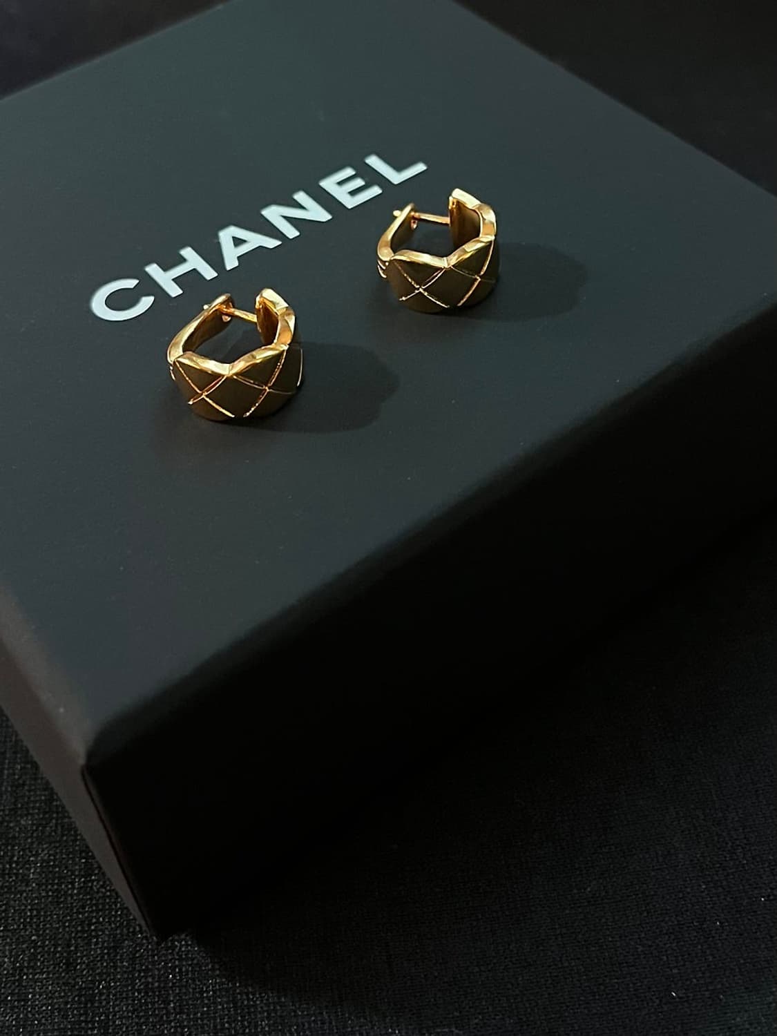 샤넬 정품 업사이클링 코코 크러쉬 COCO CRUSH 이어링 상품이미지5