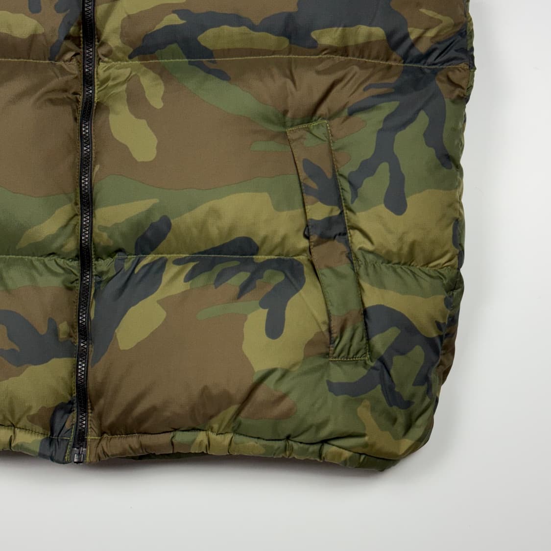 (110) 노스페이스 재팬 카모 눕시 패딩 베스트 상품이미지5